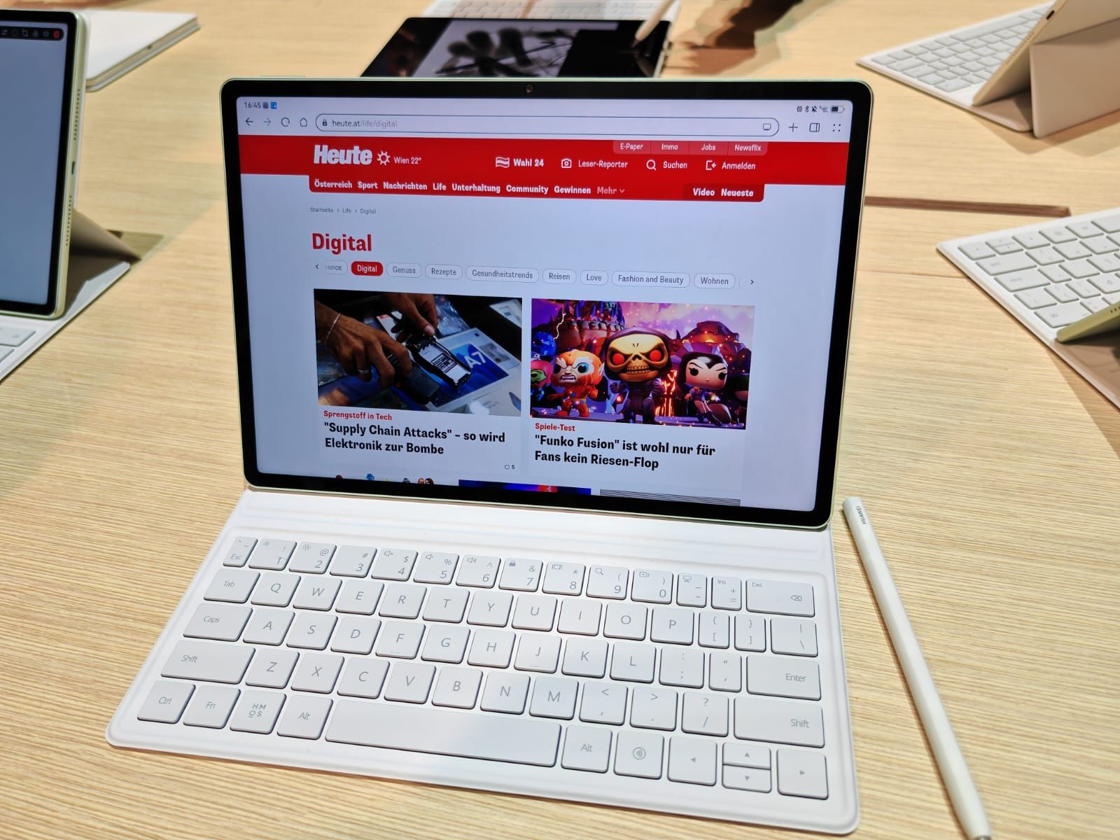 Auch neue Tablets kommen, etwa das Huawei MatePad Pro 12,2 Zoll.