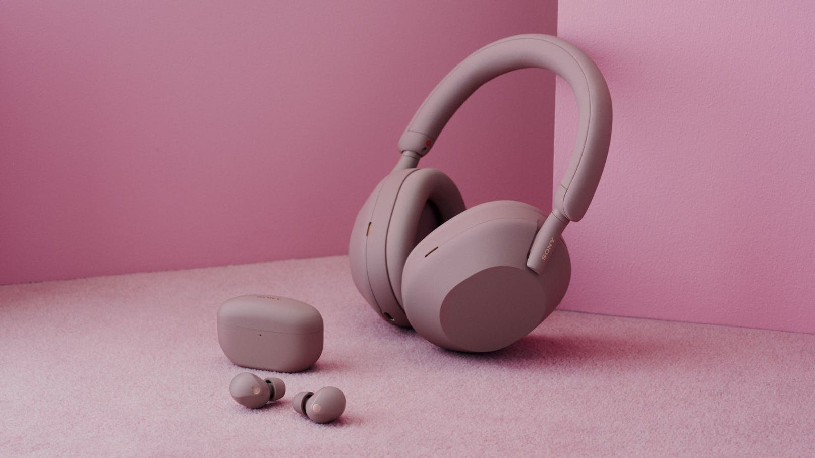 Die 1000X Serie von Sony jetzt auch in der Farbe Smoky Pink.