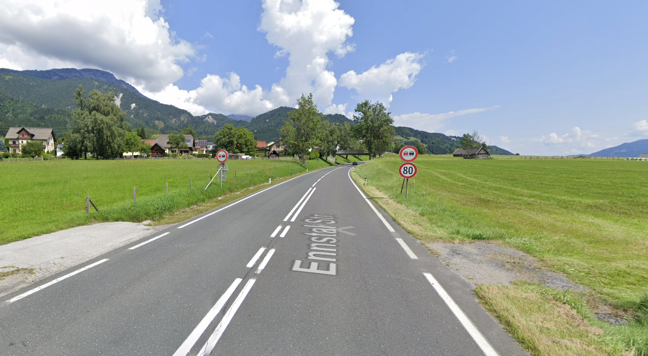 Der Verkehrsunfall ereignete sich am Dienstag auf der B 320 in Fahrtrichtung Liezen.