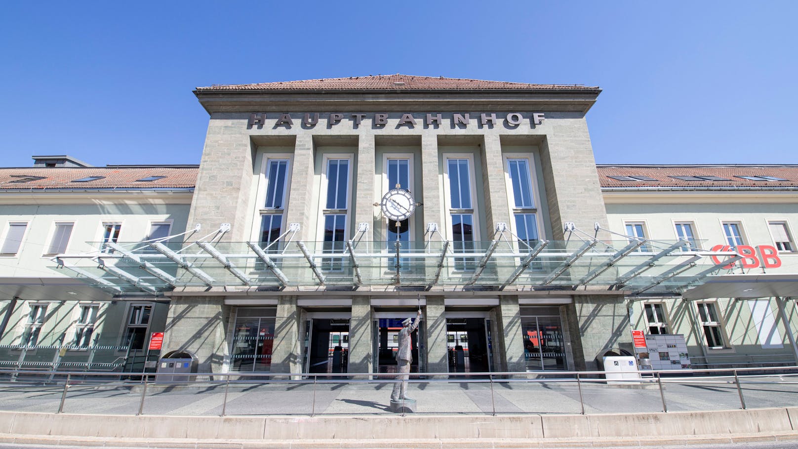 Nach Tipps fasst Polizei Dealer auf Hauptbahnhof