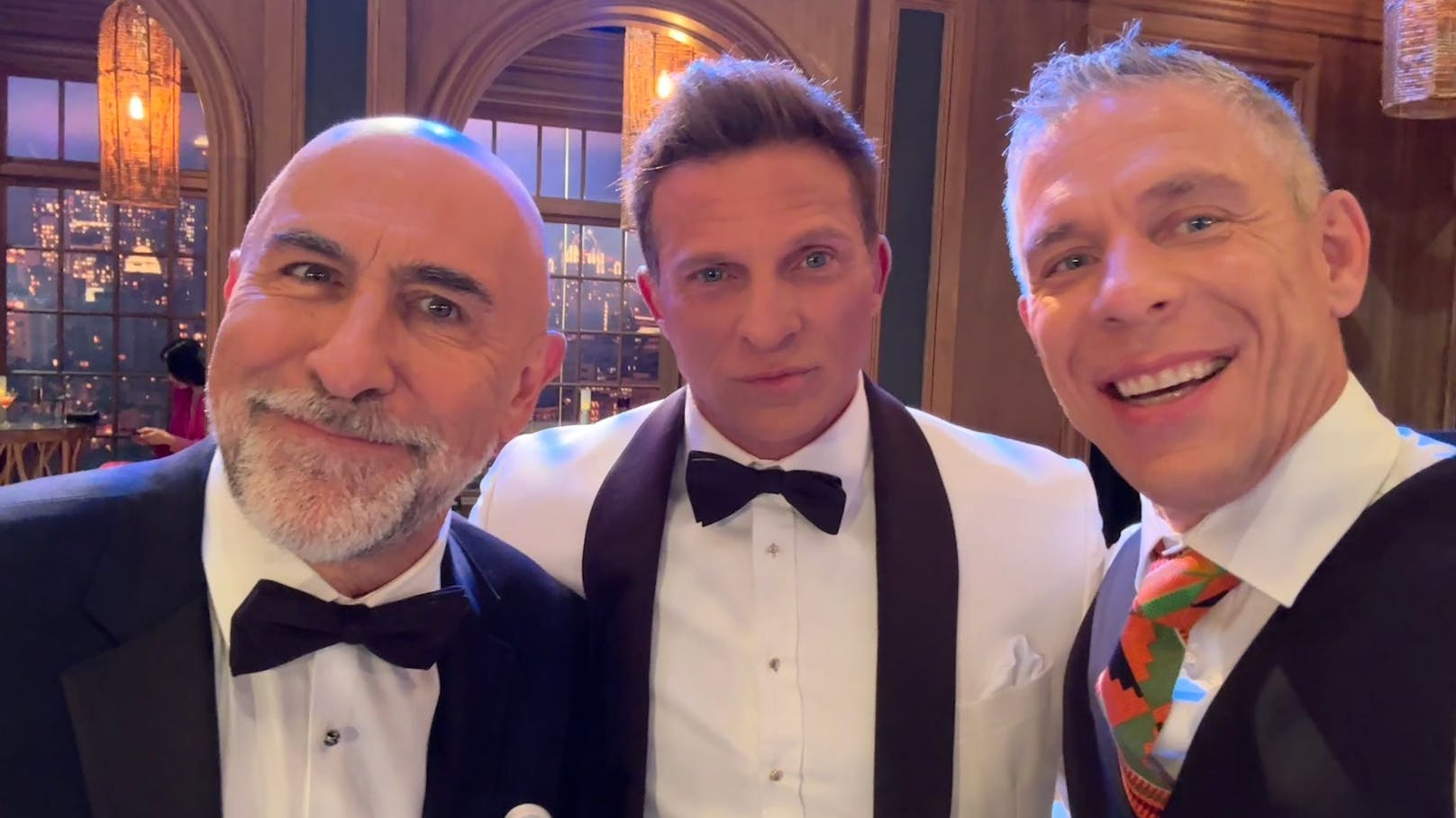 Mick Blue mit Steve Burton (Mitte) und Carlo Rota (links).