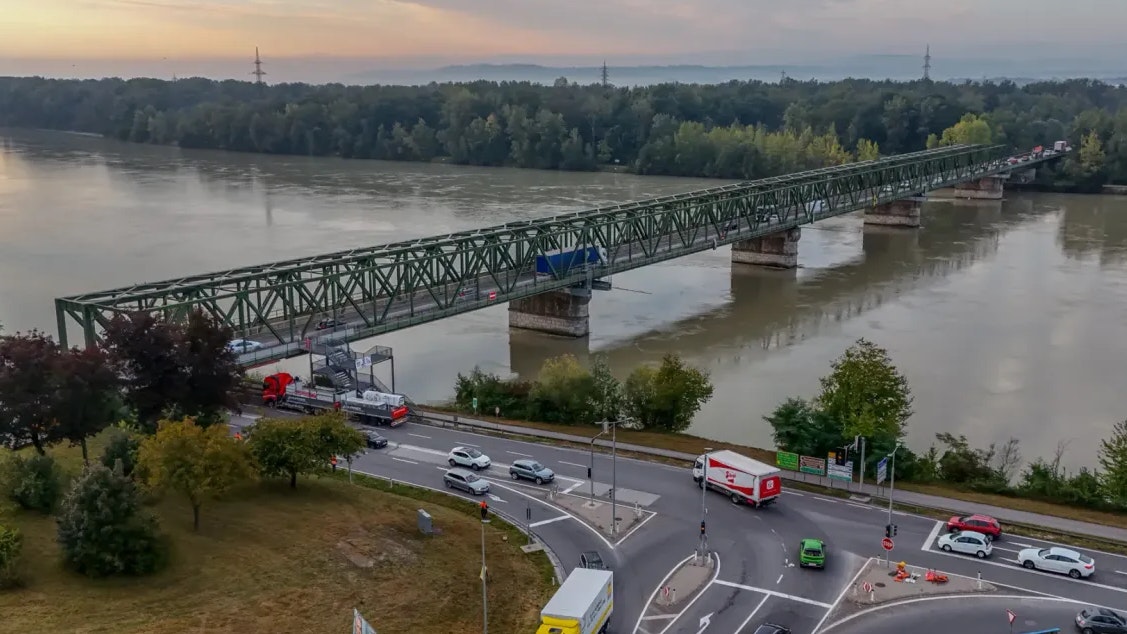 Heute.at - Brückensperre: 80 km Umweg – das zahlt mir keiner