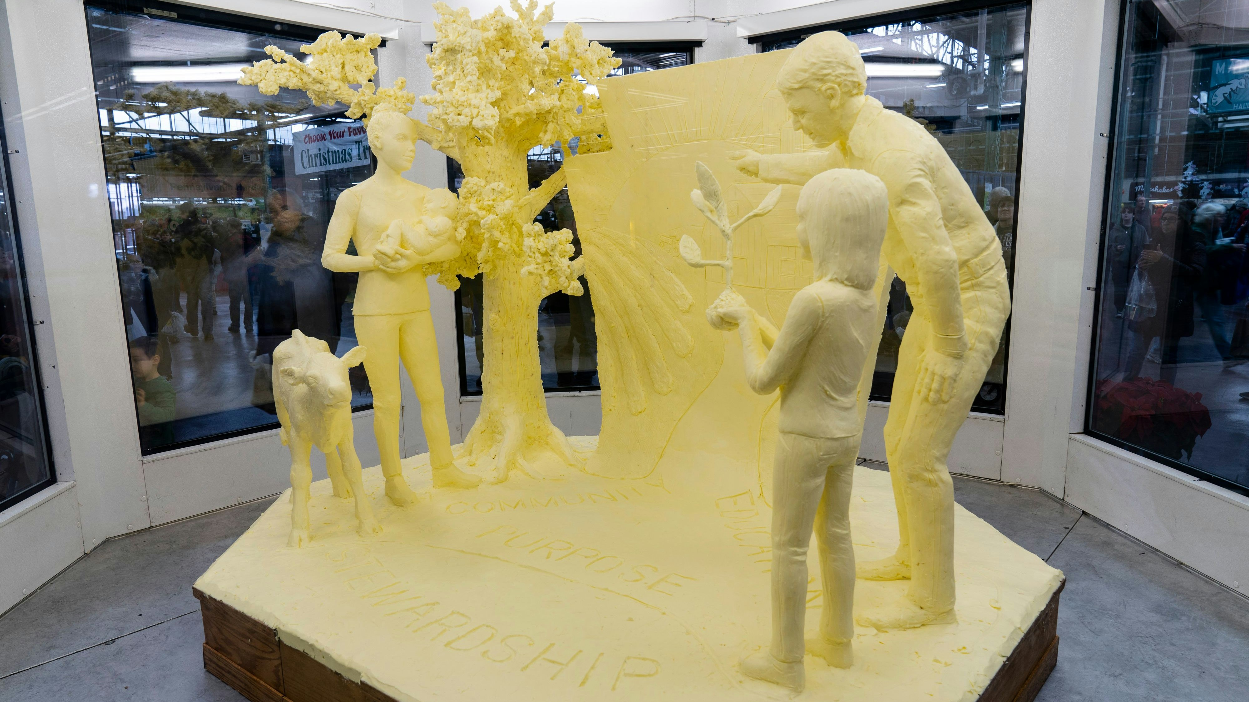 Lebensgroße&nbsp; Butterskulptur auf der jährlichen Pennsylvania Farm Show in Harrisburg: Auch so kann man Butter verwenden