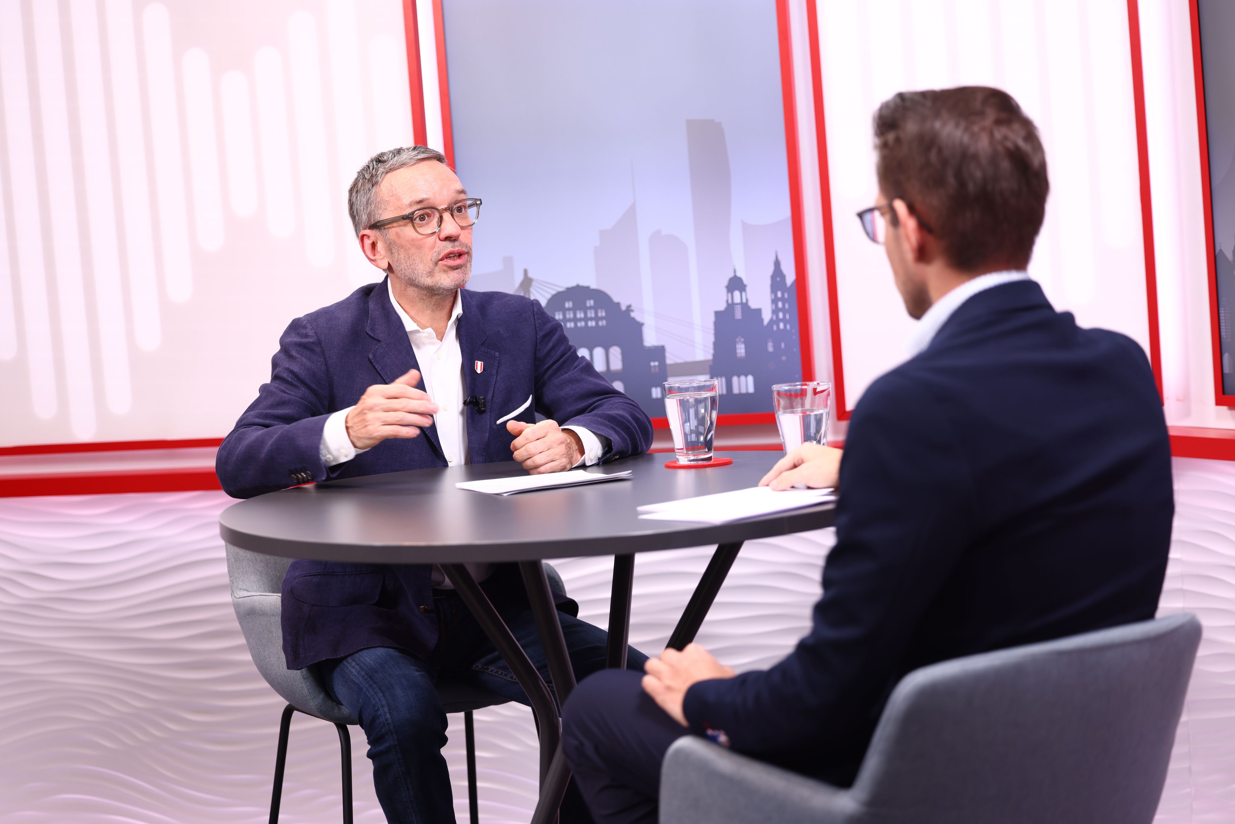 FPÖ-Klubobmann Herbert Kickl im großen <em>