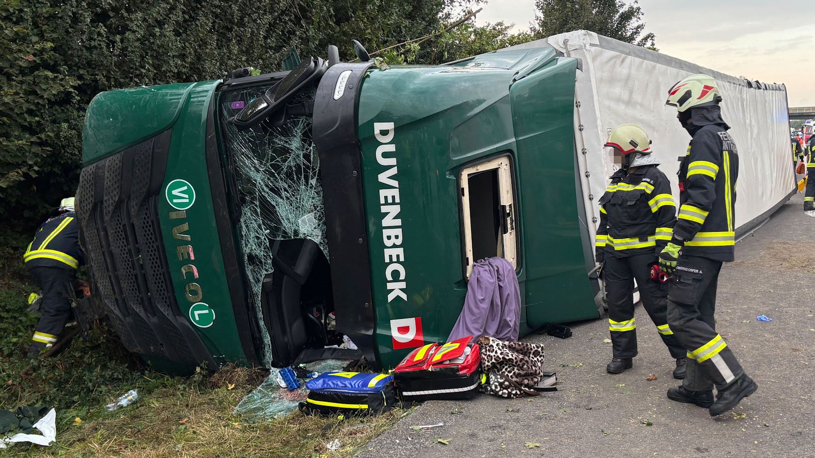 Crash auf A8 – jetzt traurige Nachricht aus Krankenhaus