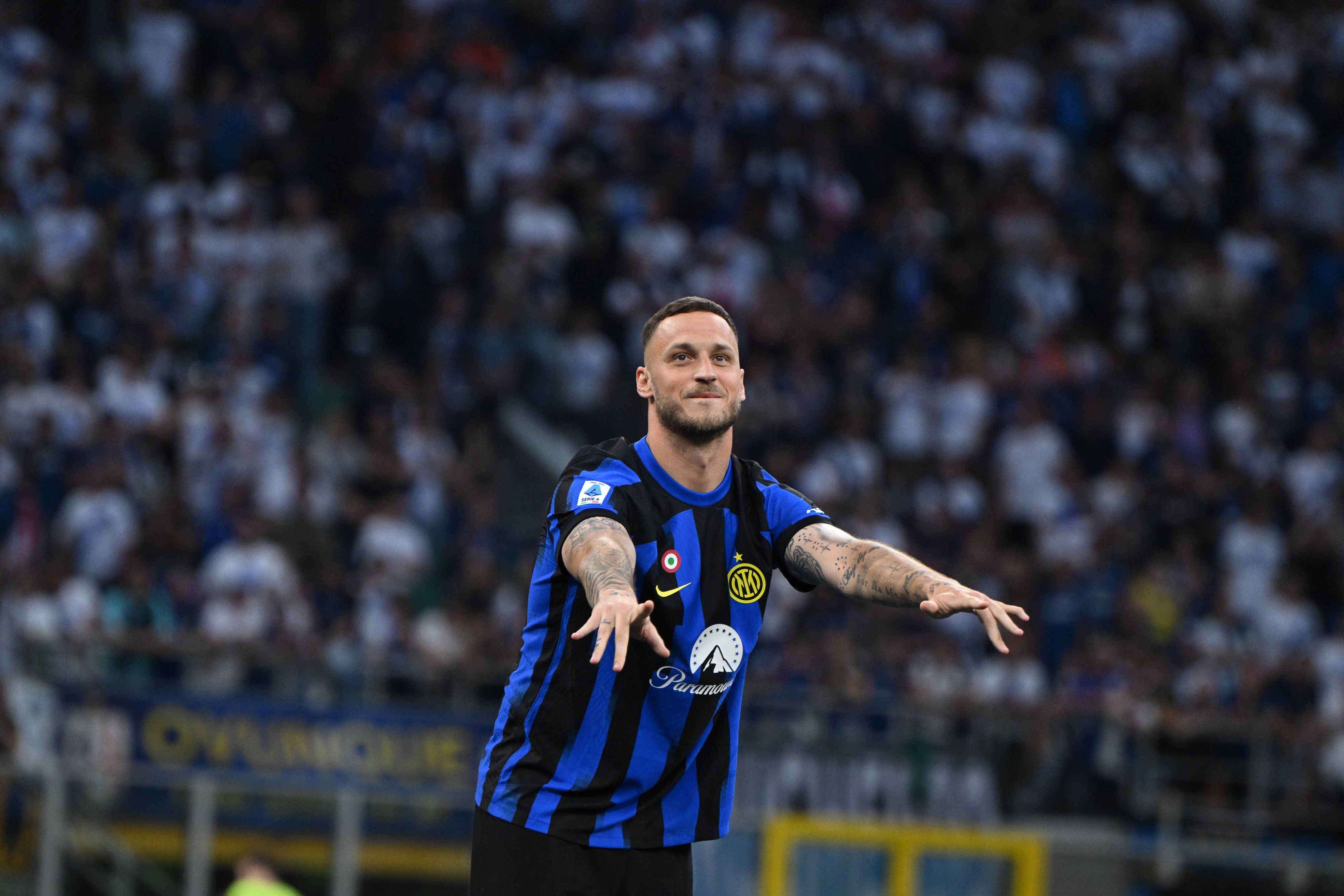 Marko Arnautovic kickt für Inter Mailand im San Siro.