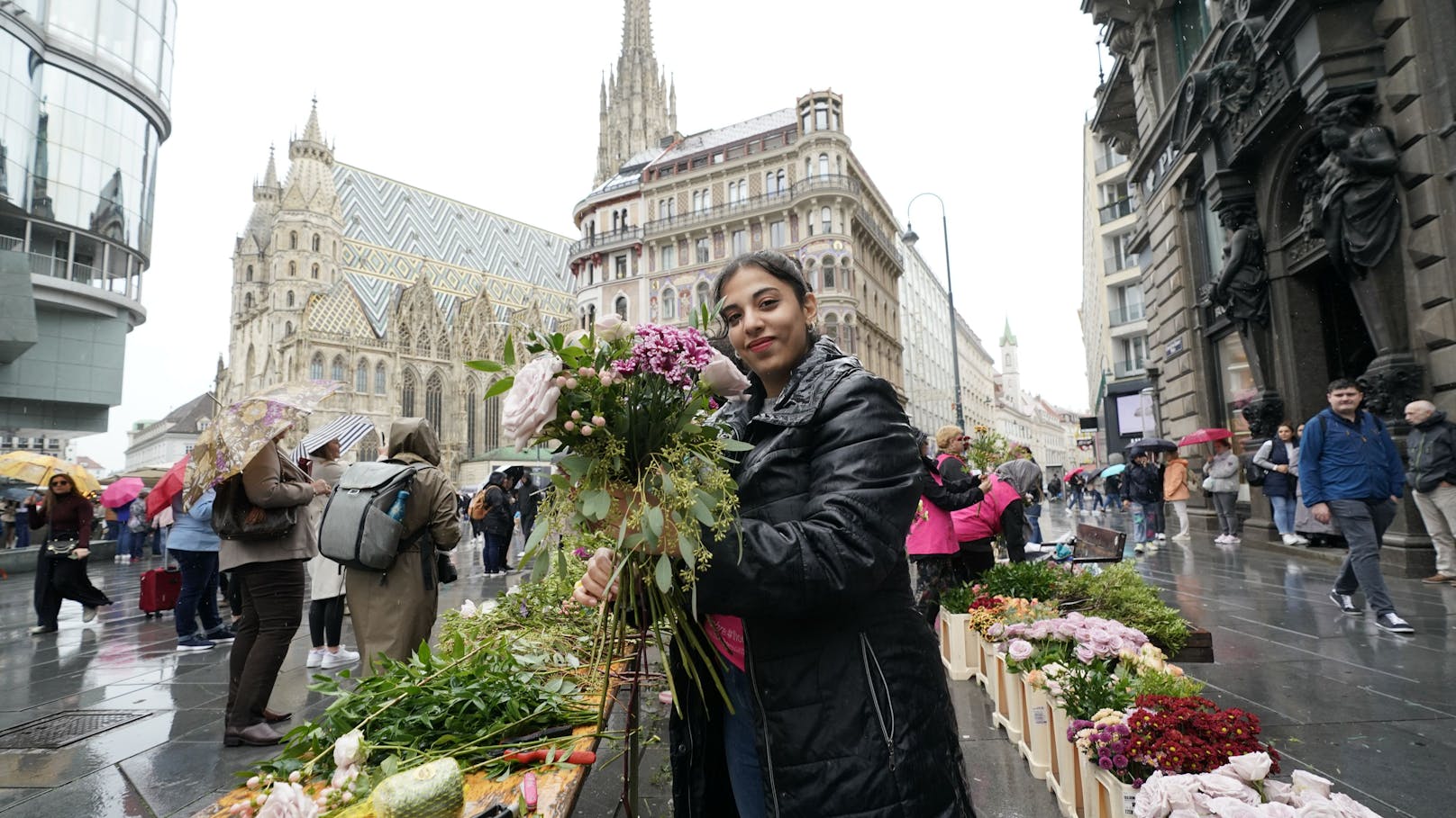 Deshalb gab es in der Wiener City gratis Blumensträuße