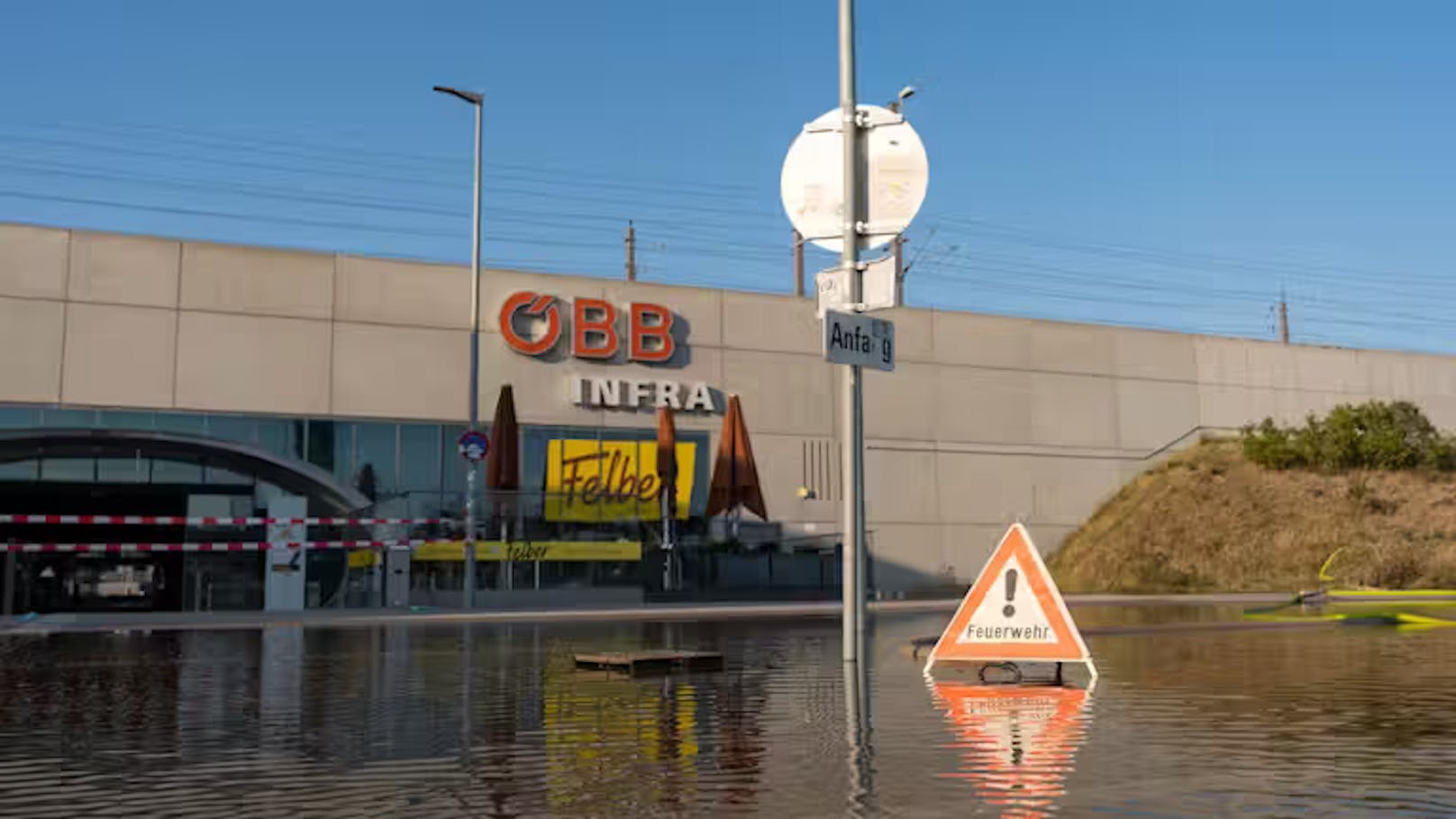 Chaos nach Hochwasser – ÖBB muss Fahrplan umstellen