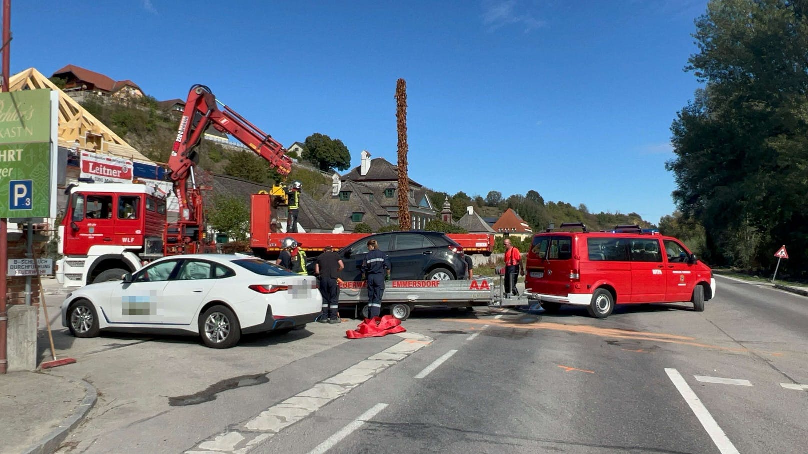 In Luberegg (Bezirk Melk) fuhren zwei Autos frontal zusammen. Es gab zwei Verletzte