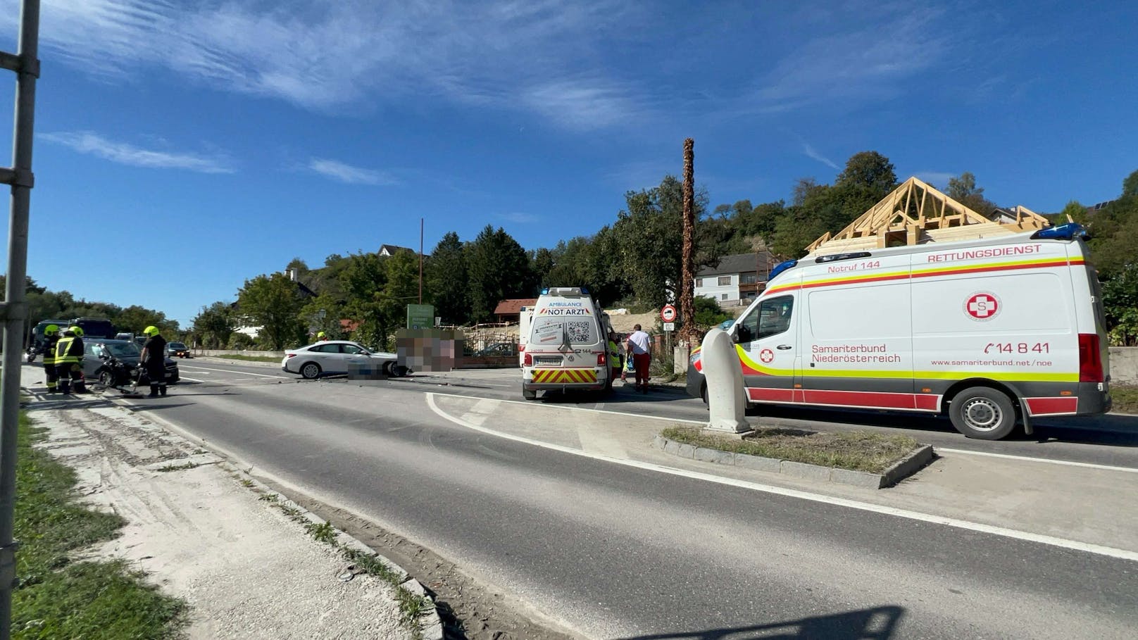 In Luberegg (Bezirk Melk) fuhren zwei Autos frontal zusammen. Es gab zwei Verletzte