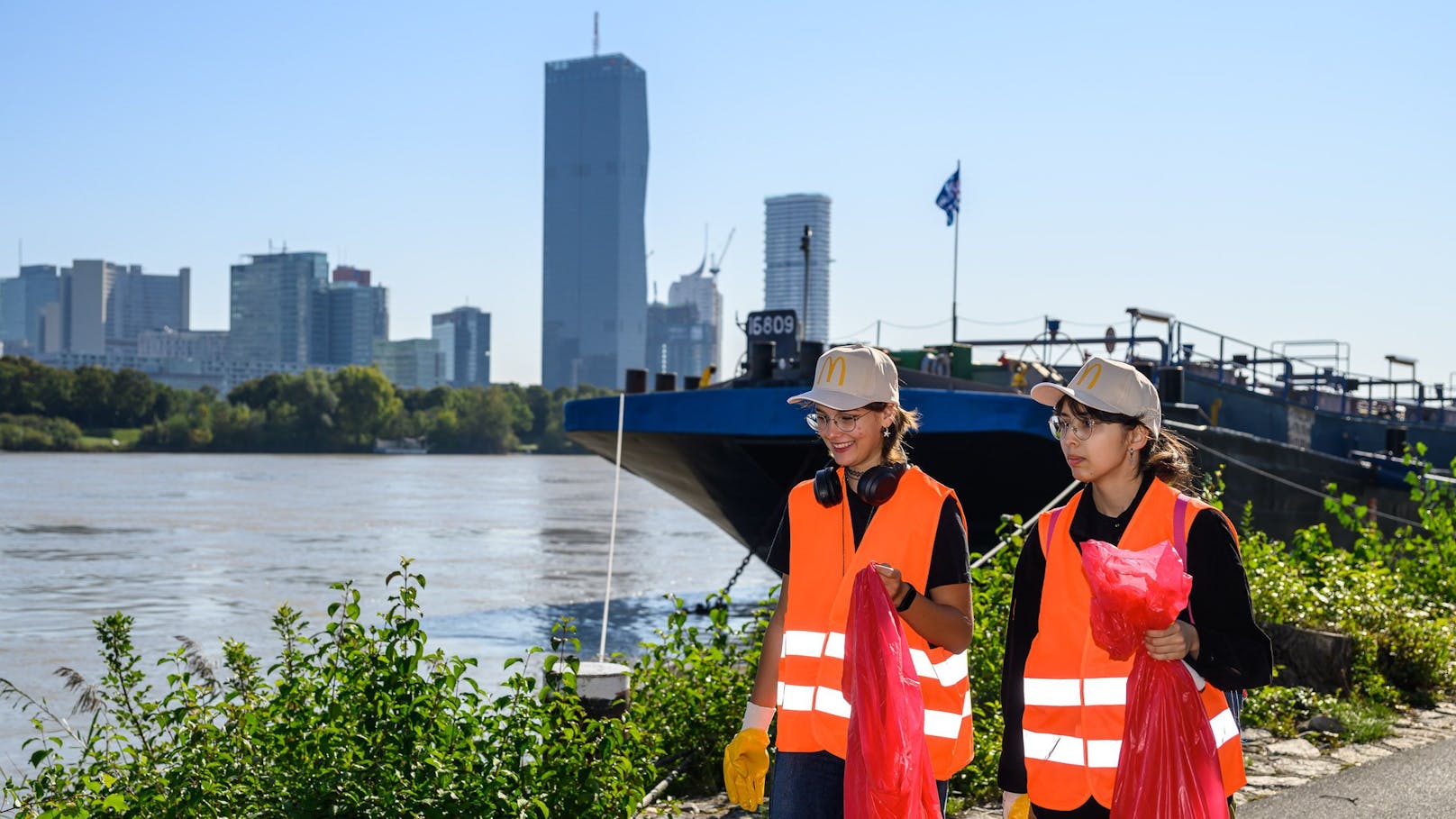 Der World Cleanup Day bei McDonald’s stellte auch den Höhepunkt der aktuellen Anti-LitteringKampagne des Systemgastronomiemarktführers dar.