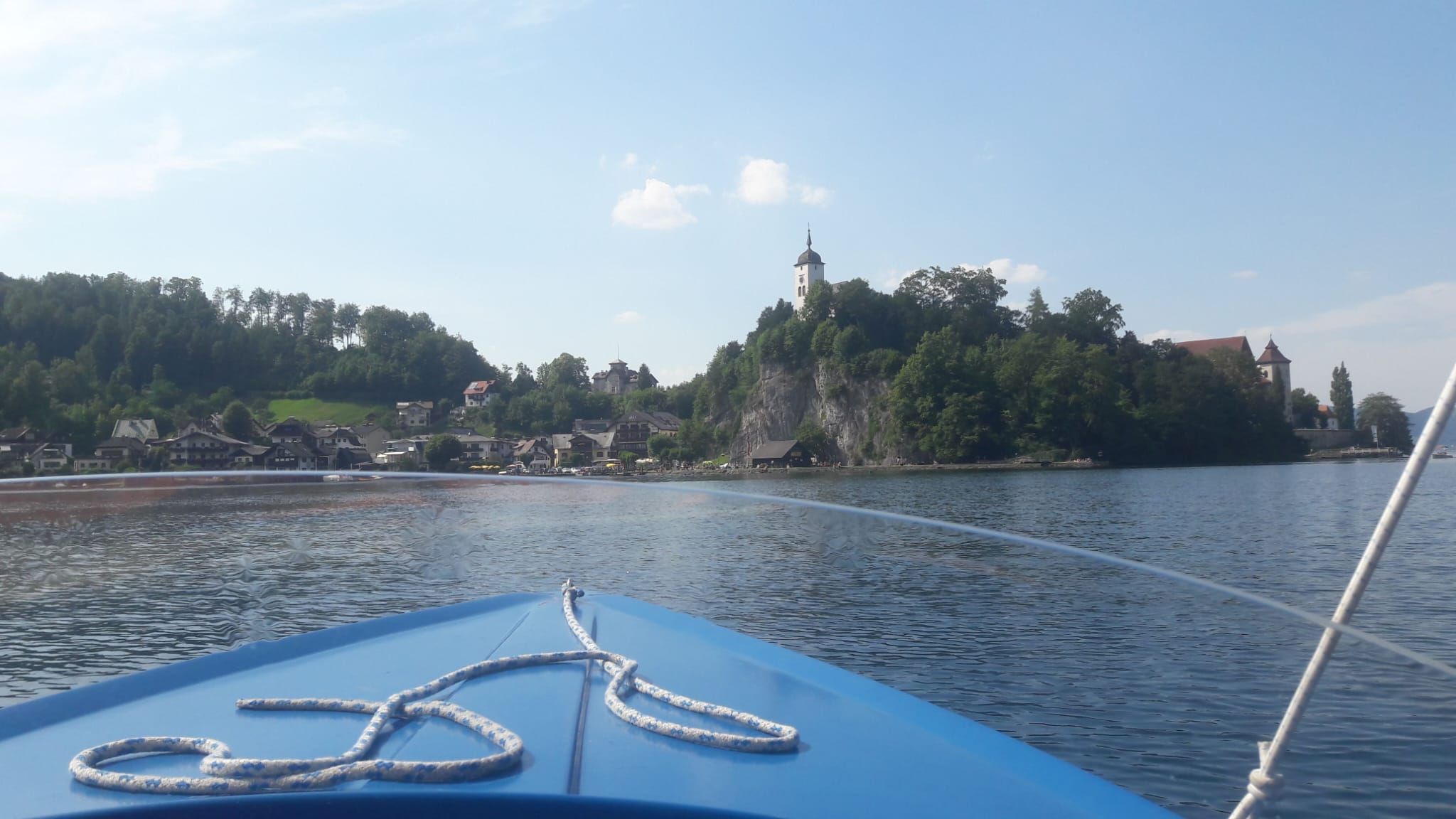 Fischer am Traunsee sind ratlos. Der Fischbestand hat sich extrem verkleinert. Die Ursachen sind rätselhaft.