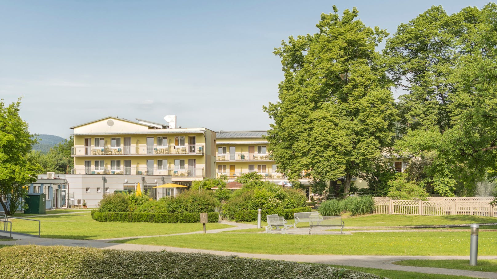 In Österreich gibt es sechs Kinderreha-Einrichtungen, darunter eines in Judendorf-Straßengel (Stmk.).