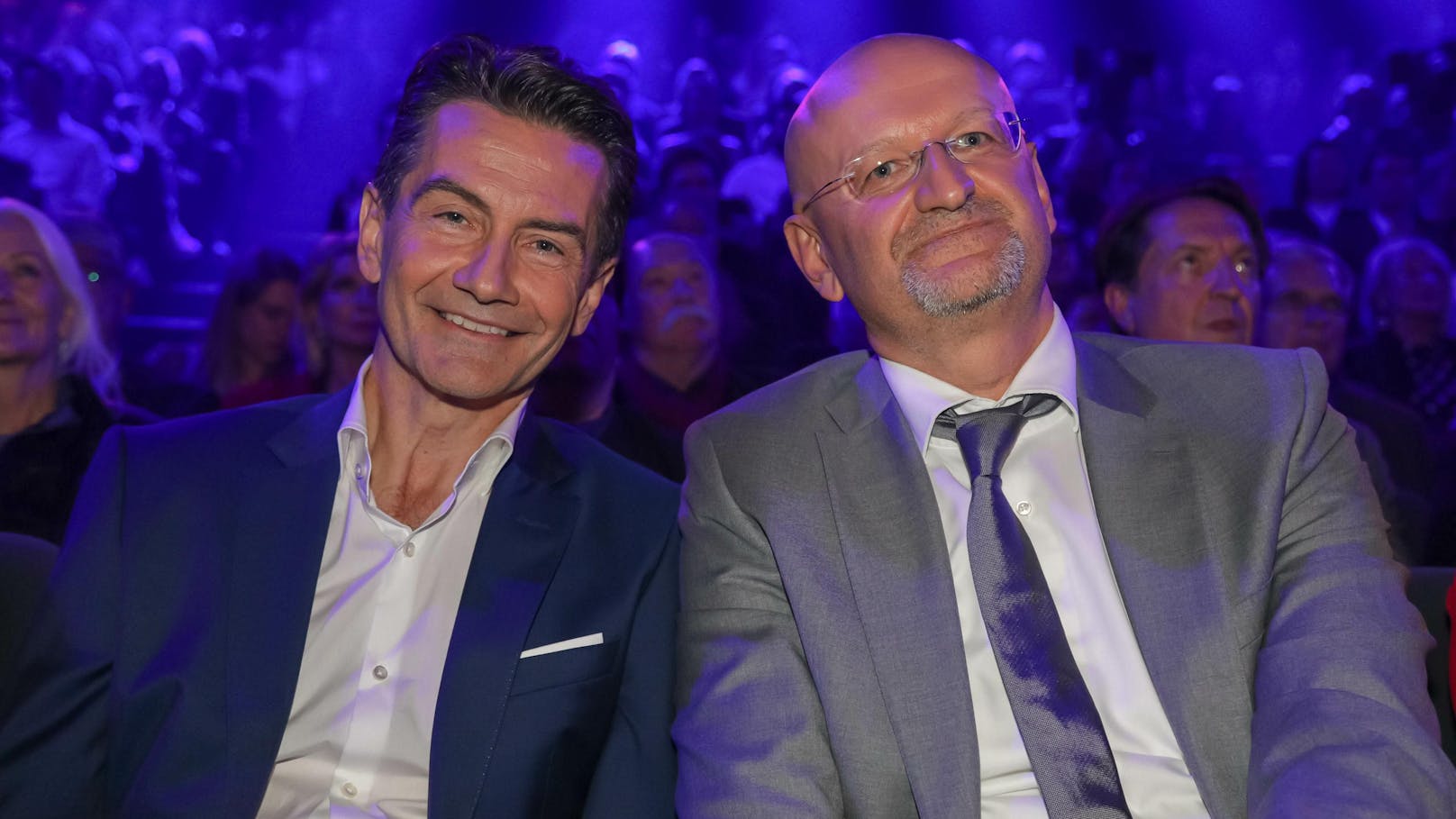 ORF-Boss Roland Weißmann (l.) mit ORF3-Chef Peter Schöber