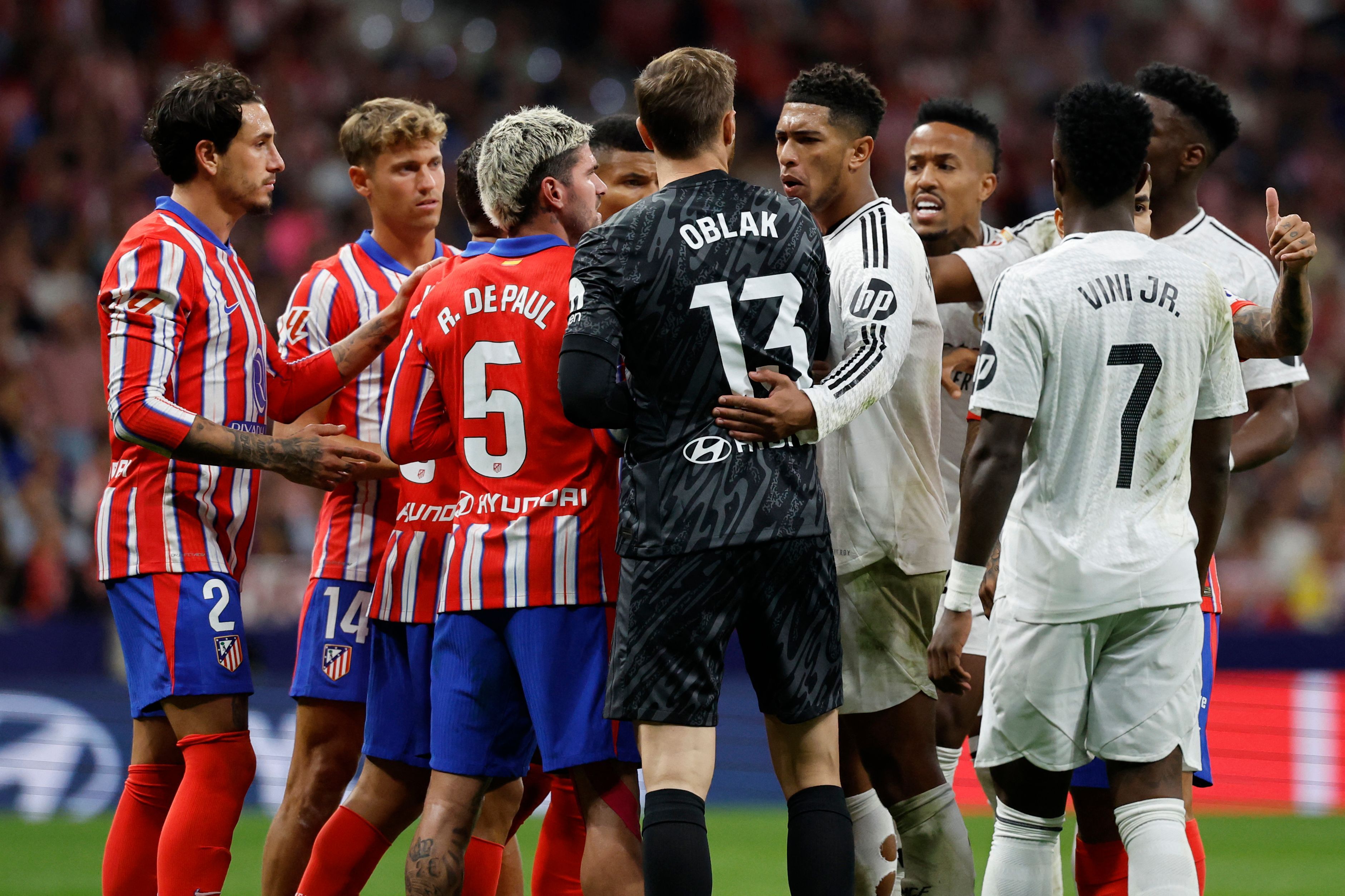 Im Madrid-Derby zwischen Atletico und Real ging es heiß her.