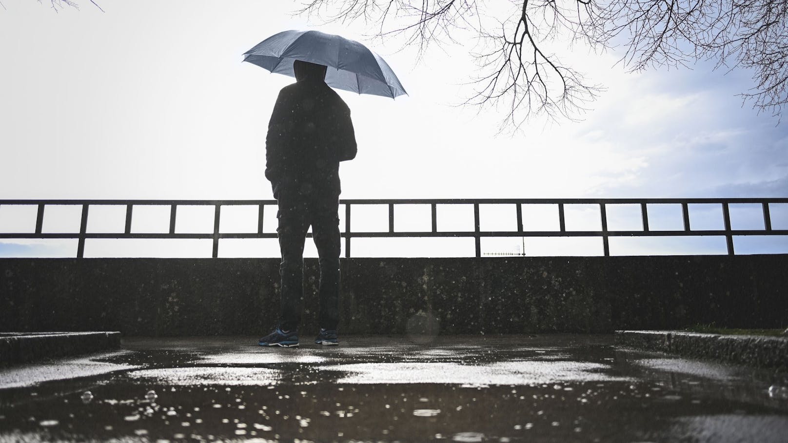 Schmuddelwetter bricht über Österreich herein. (Symbolbild)