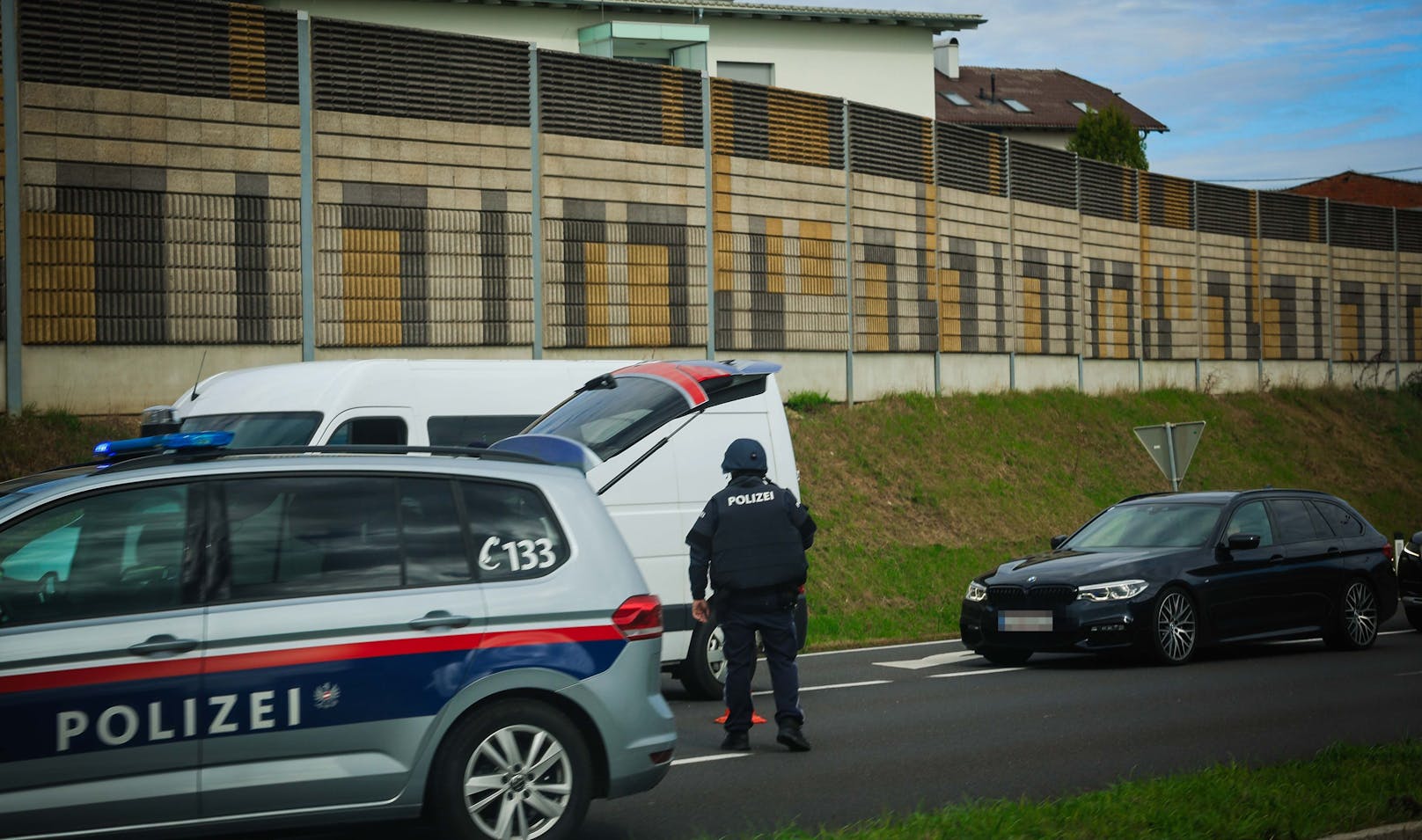 Auch in Marchtrenk bei Linz wurden Straßen abgeriegelt.