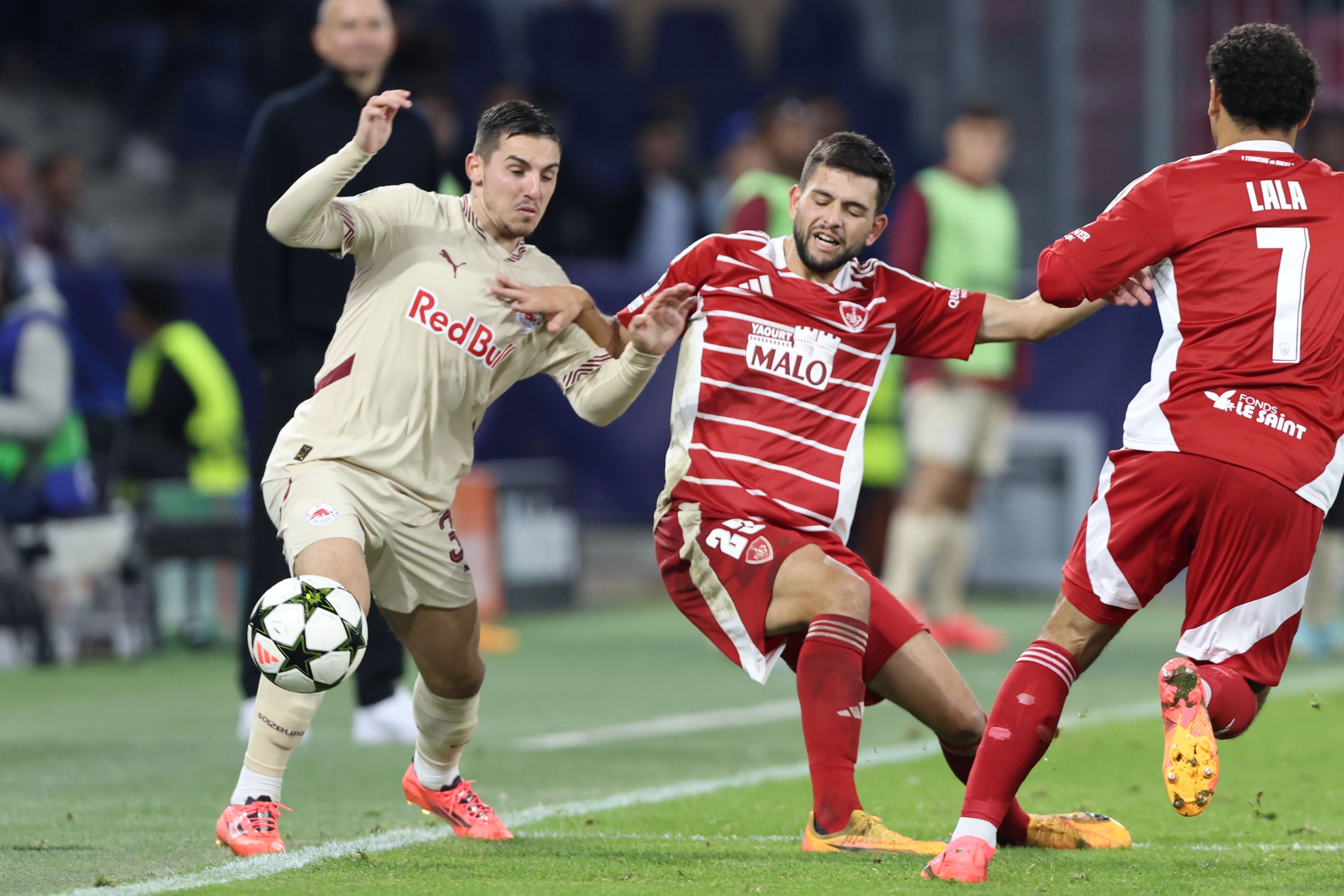 Red Bull Salzburg im Champions-League-Duell gegen Brest. 