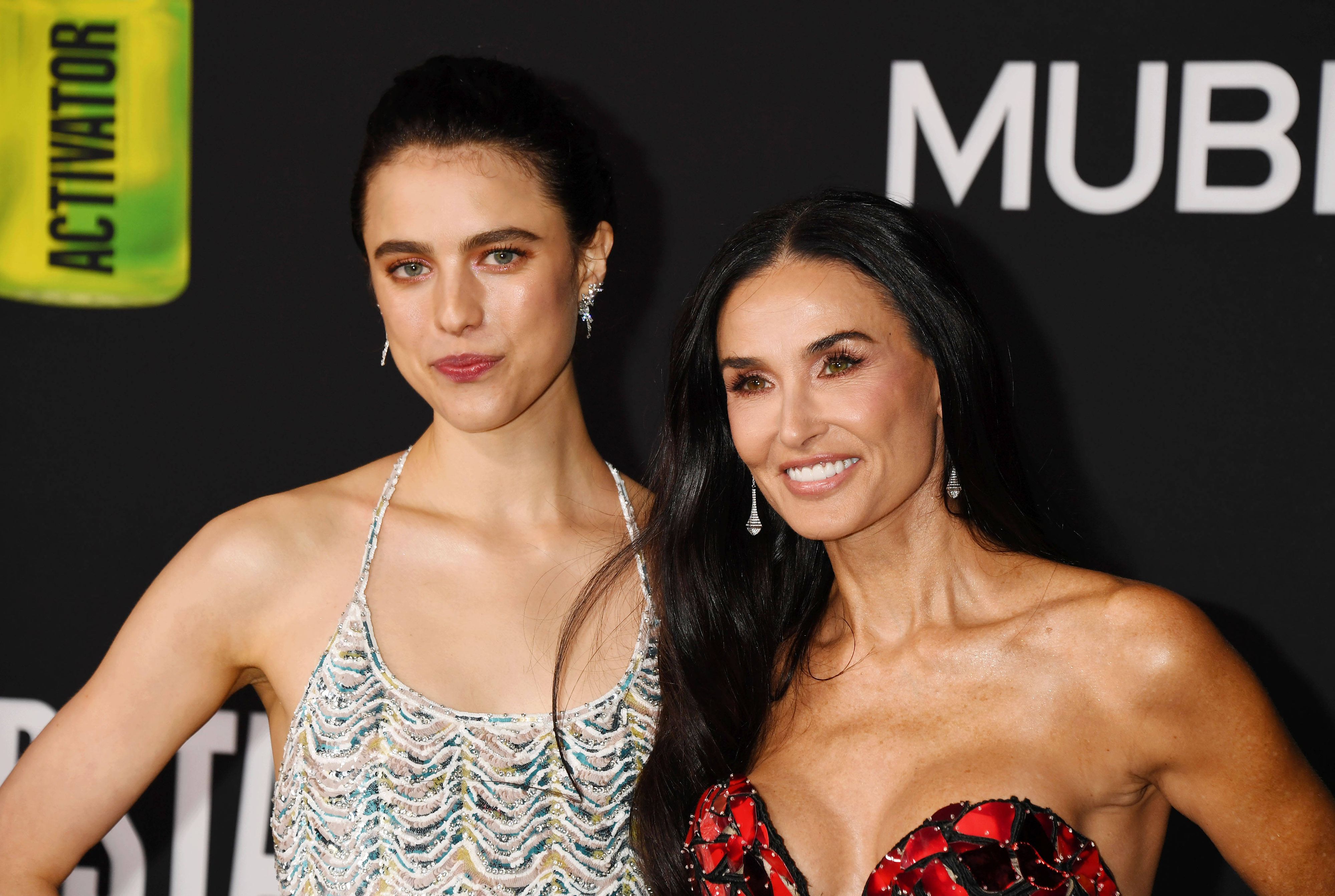 Margaret Qualley und Demi Moore spielen Seite an Seite in 
