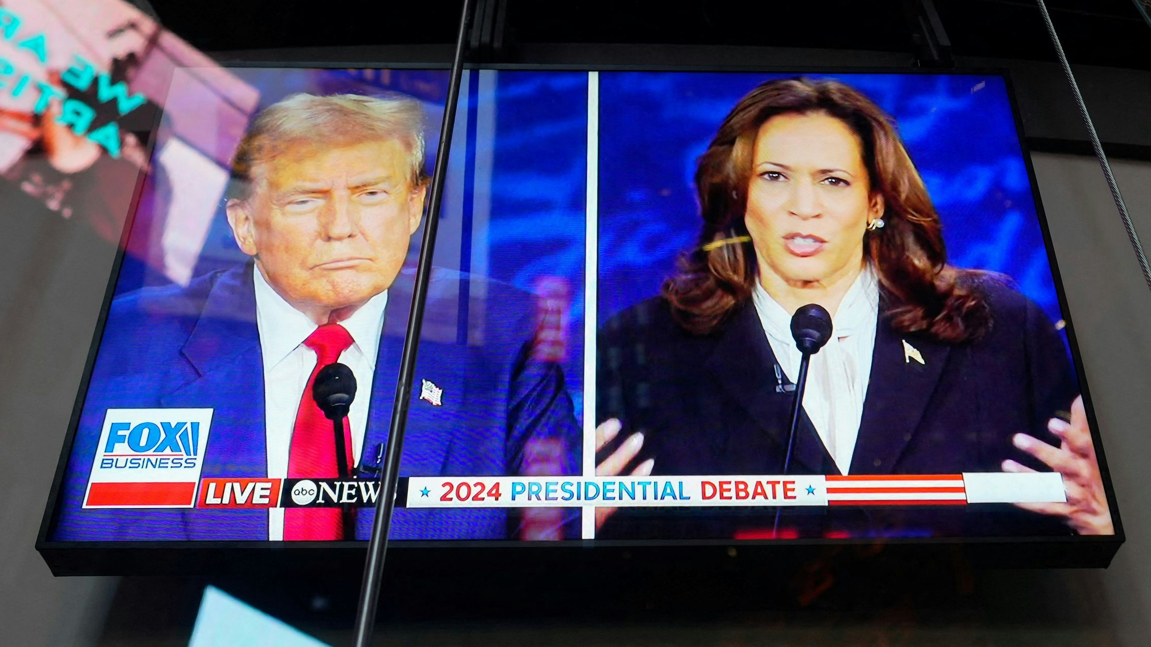 Heute.at - Trump und Harris vollziehen Kehrtwende bei Krypto-Kurs