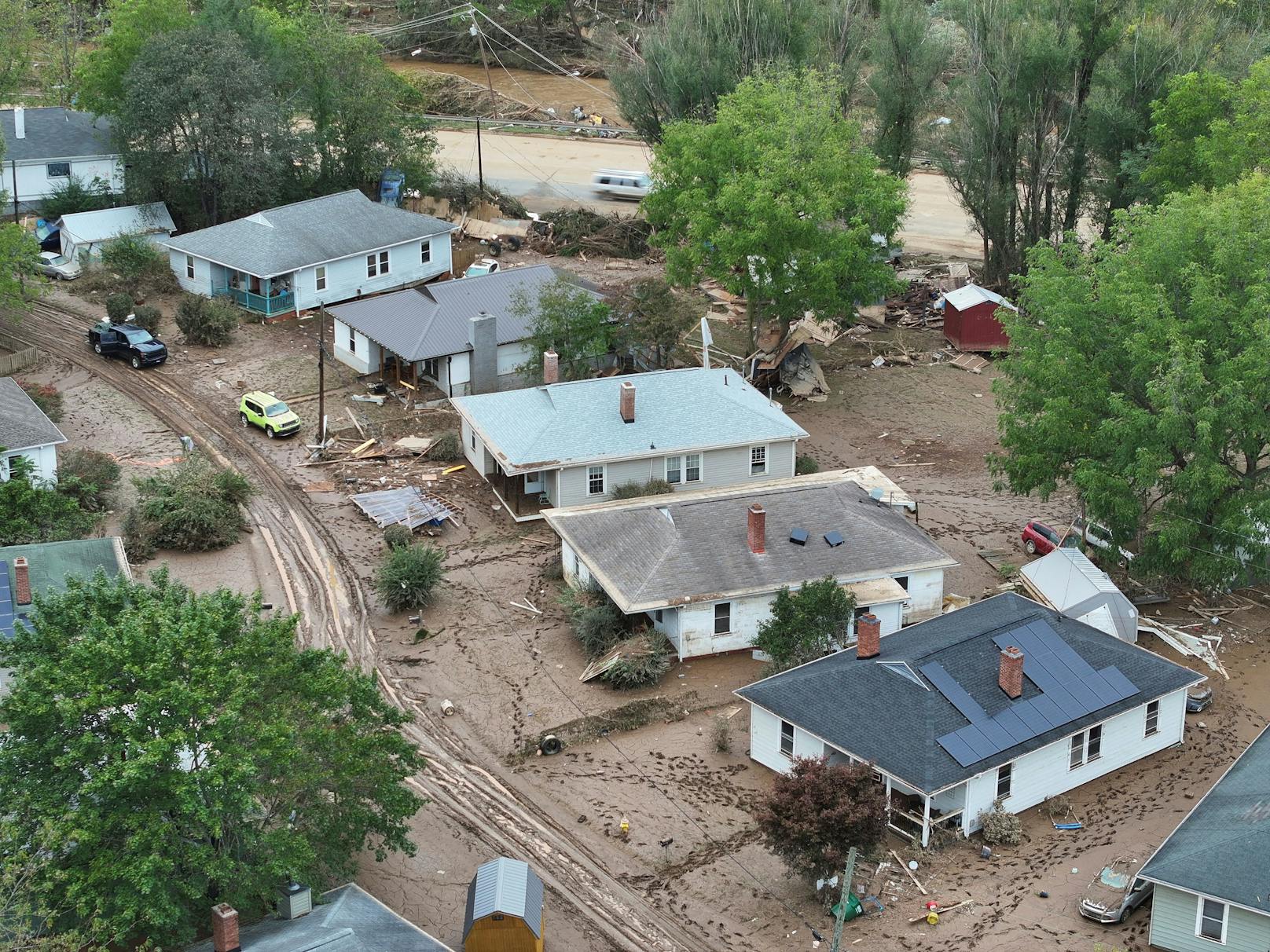 Bilder der Verwüstung nach Hurrikan Helene in North Carolina Ende September 2024.