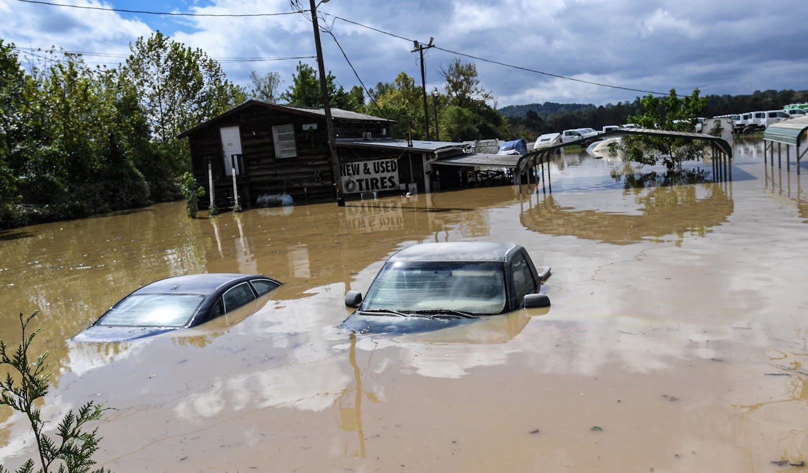 Bilder der Verwüstung nach Hurrikan Helene in North Carolina Ende September 2024.