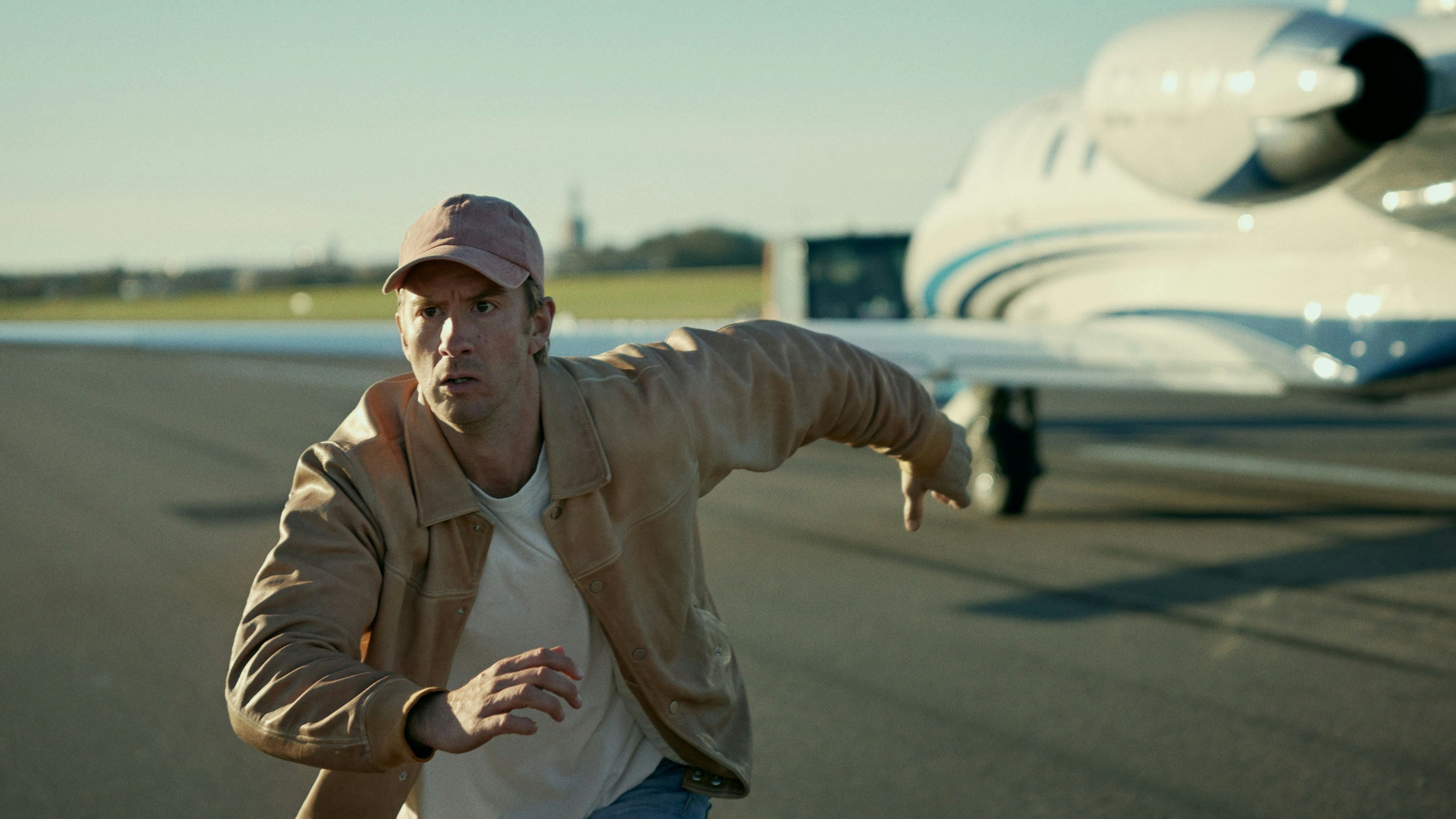 Strul. Filip Berg as Conny in Strul. Cr. Courtesy of Netflix © 2024