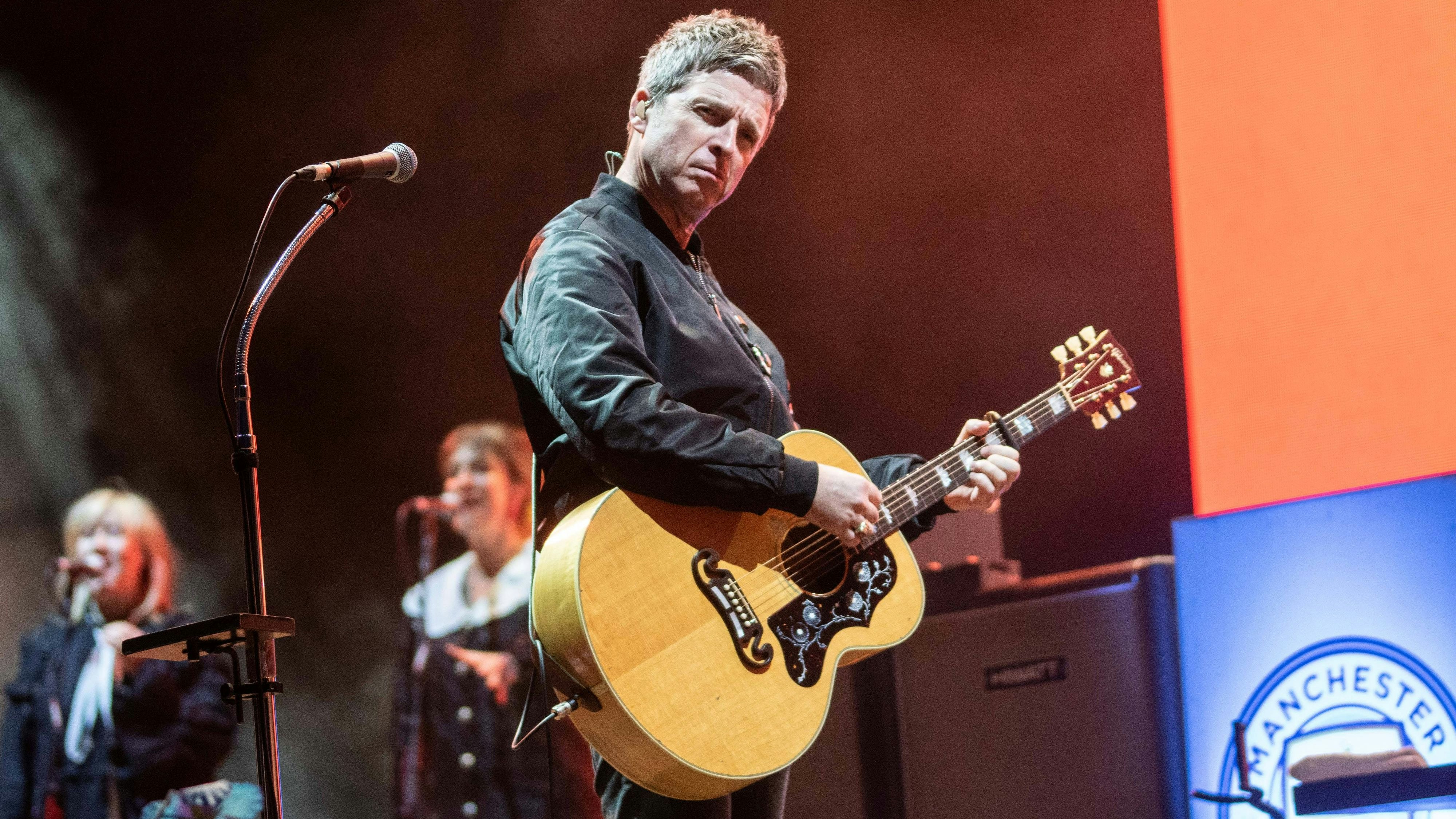 Heute.at - Es ist Krebs! Oasis-Star bricht plötzlich Tour ab