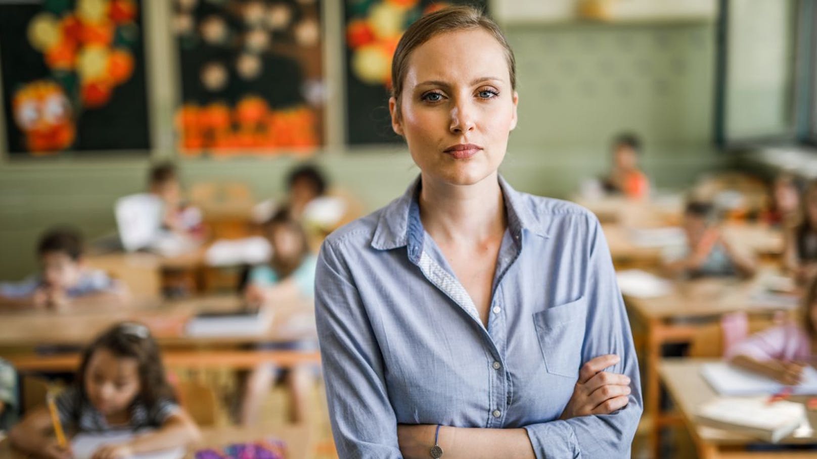 Lehrerin wartete 4 Jahre auf Gehalt, bekommt 46.000 €