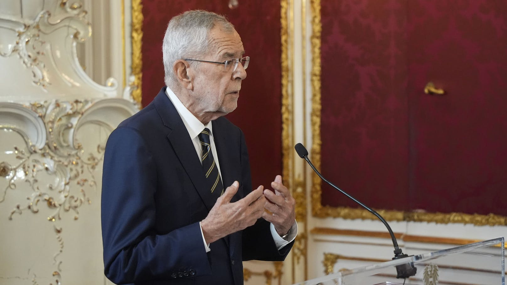 Bundespräsident Alexander Van der Bellen empfängt ab Freitag die Vorsitzenden der fünf Parlamentsparteien.