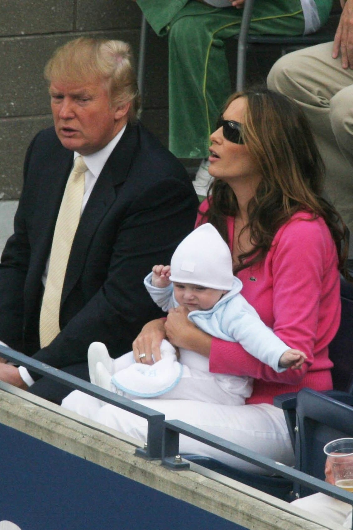 Donald und Melania Trump 2006 mit Sohn Barron