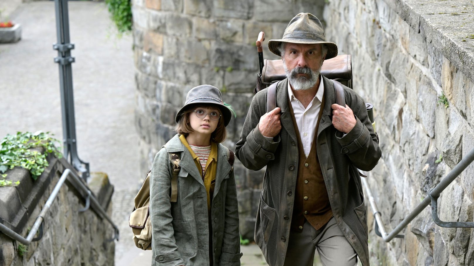 Mit "Heute" zur Premiere von "Der Buchspazierer"