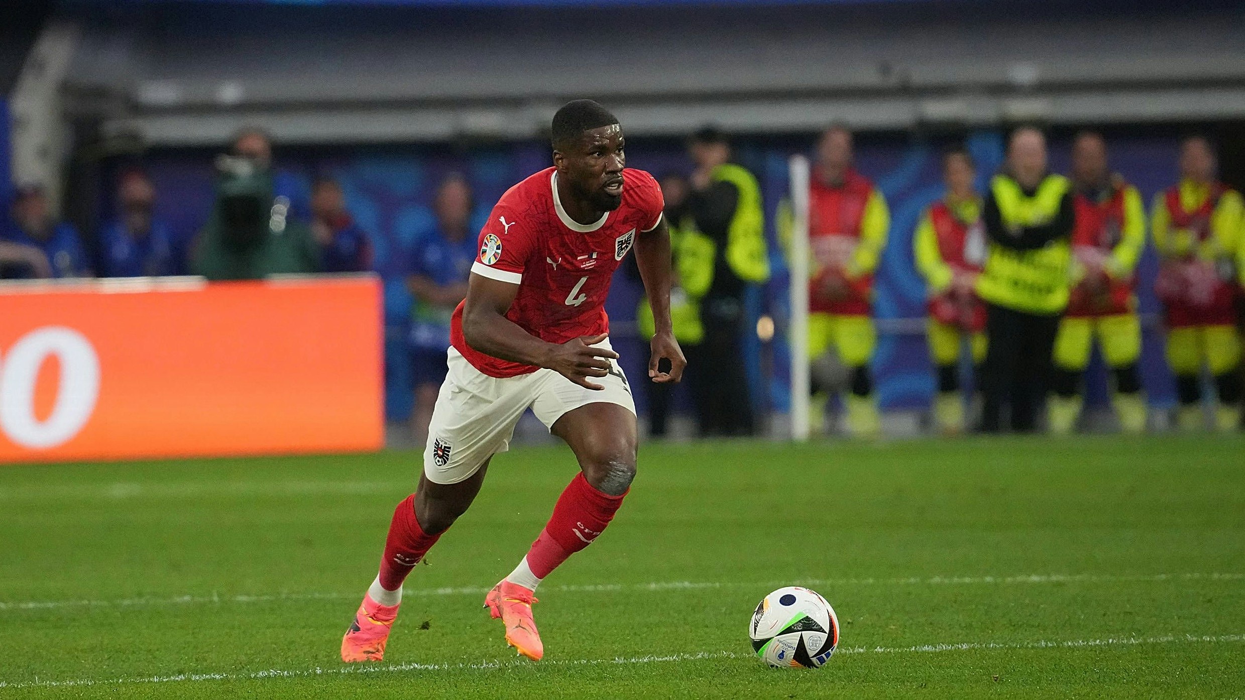 ÖFB-Legionär Kevin Danso darf wieder ins Training einsteigen.