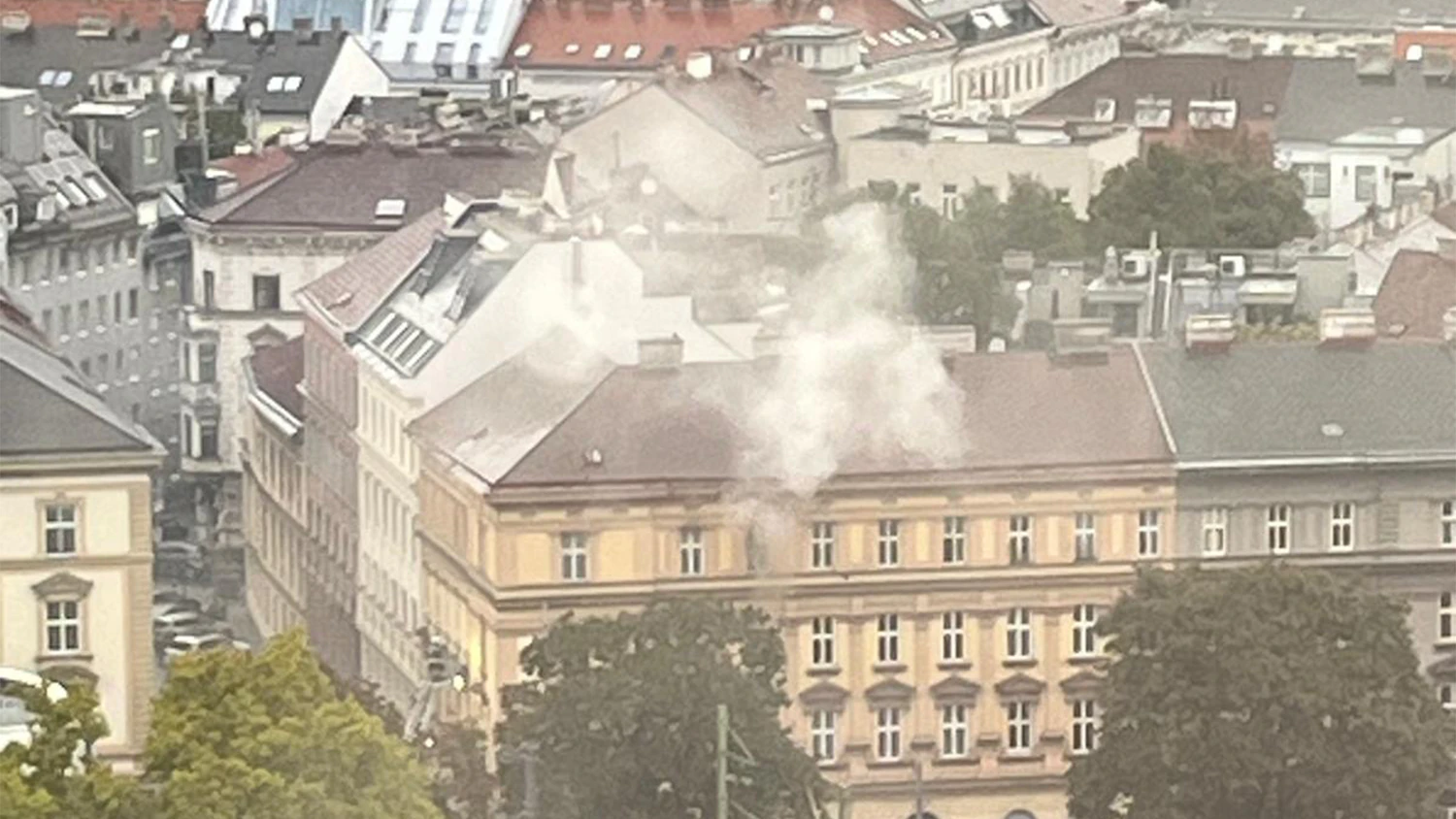 Feuerwehr-Großeinsatz im 9. Bezirk. Niemand war zu Hause