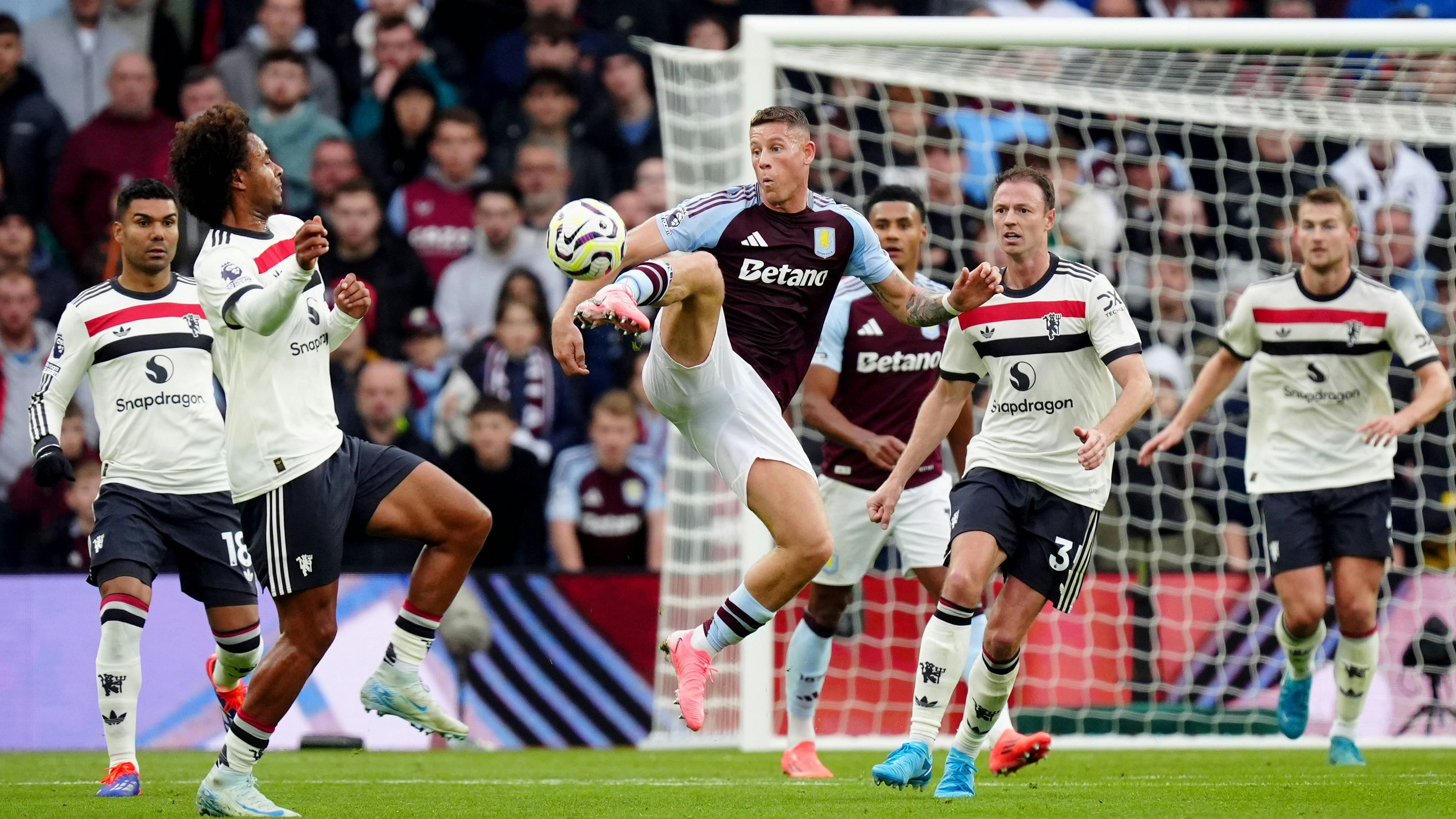 Manchester United kommt nicht in die Gänge.