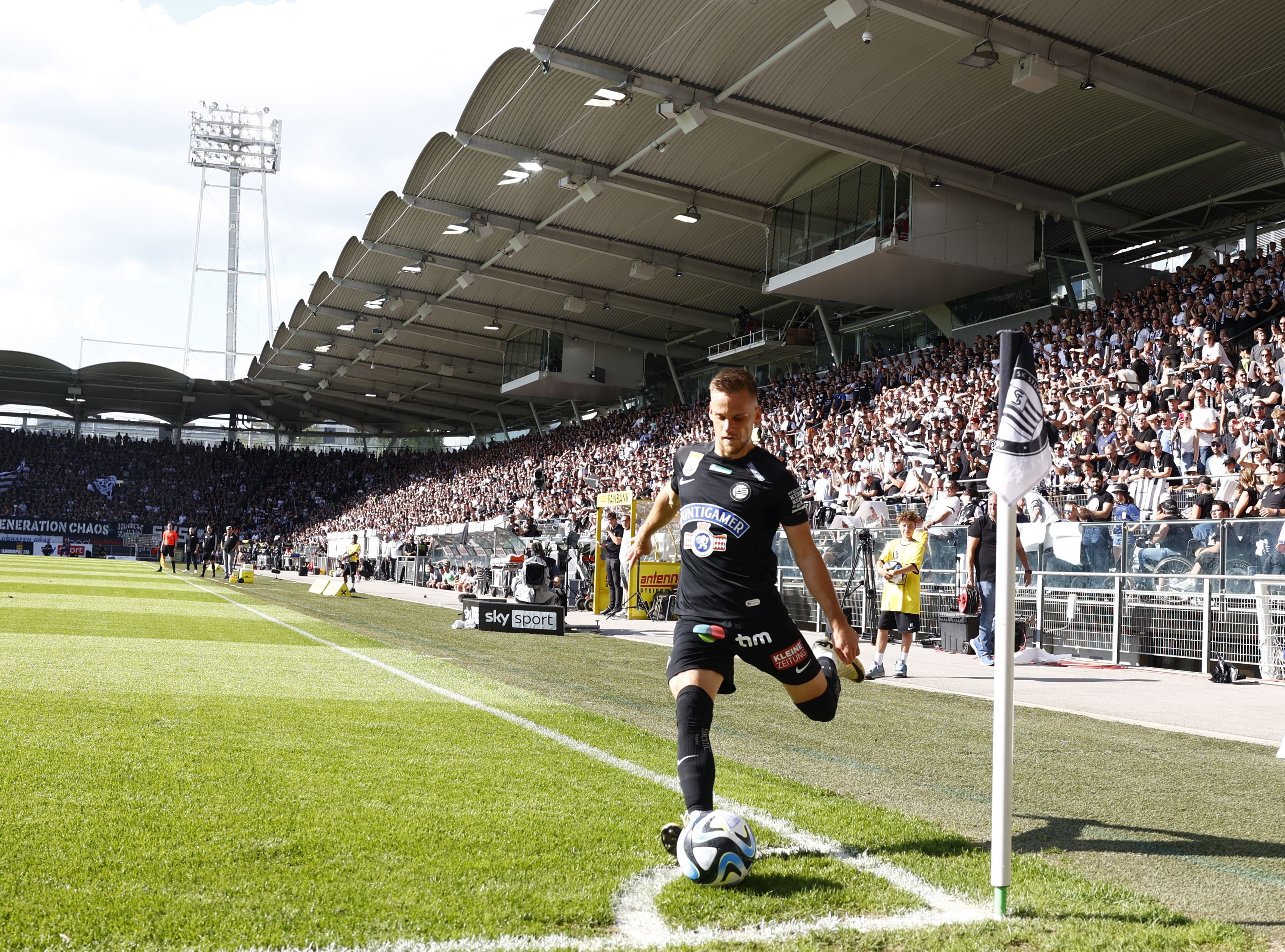 Das Stadion in Liebenau soll ausgebaut werden. 