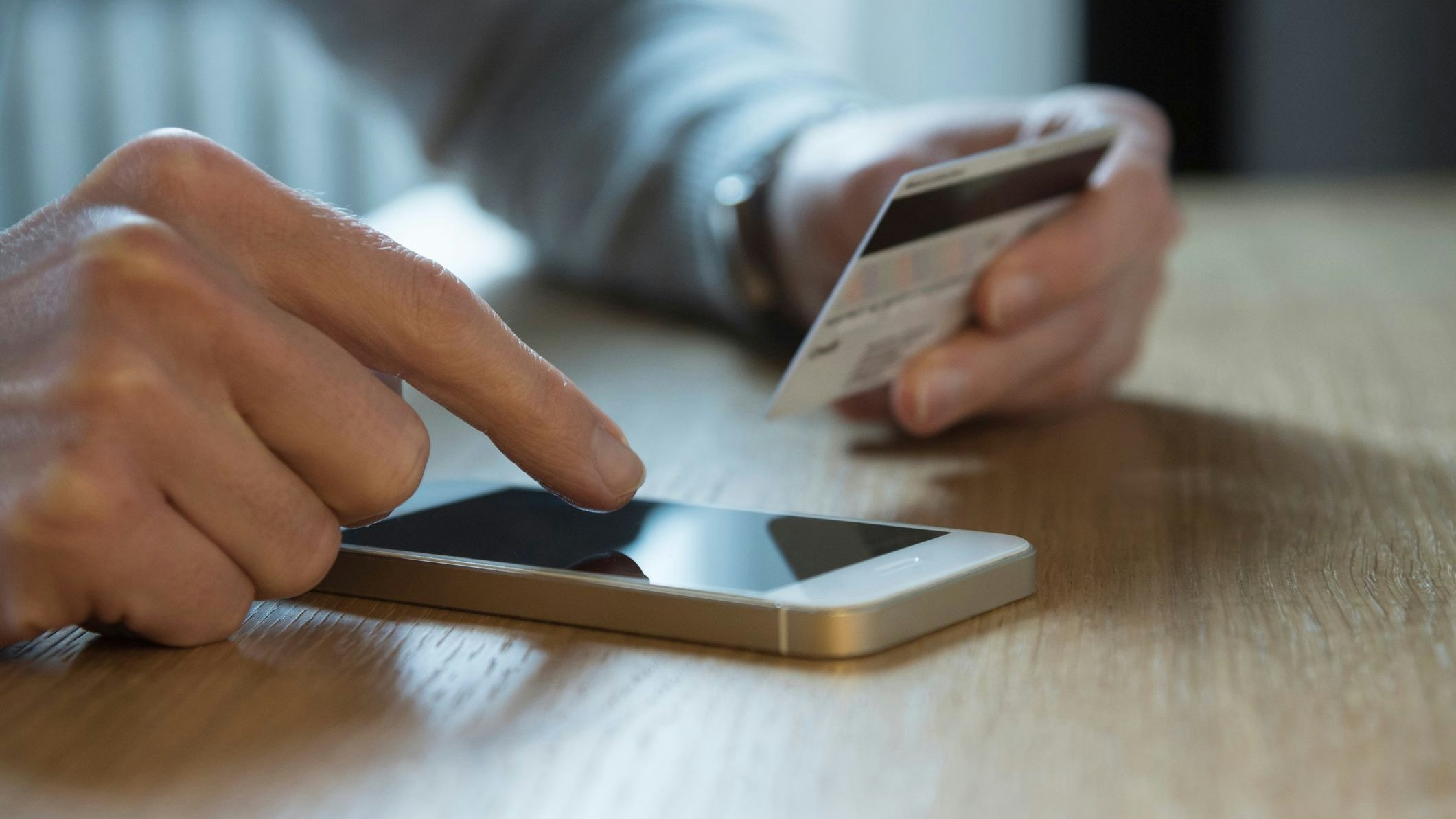 Heute.at - Österreicher verliert in nur drei Monaten ein Vermögen