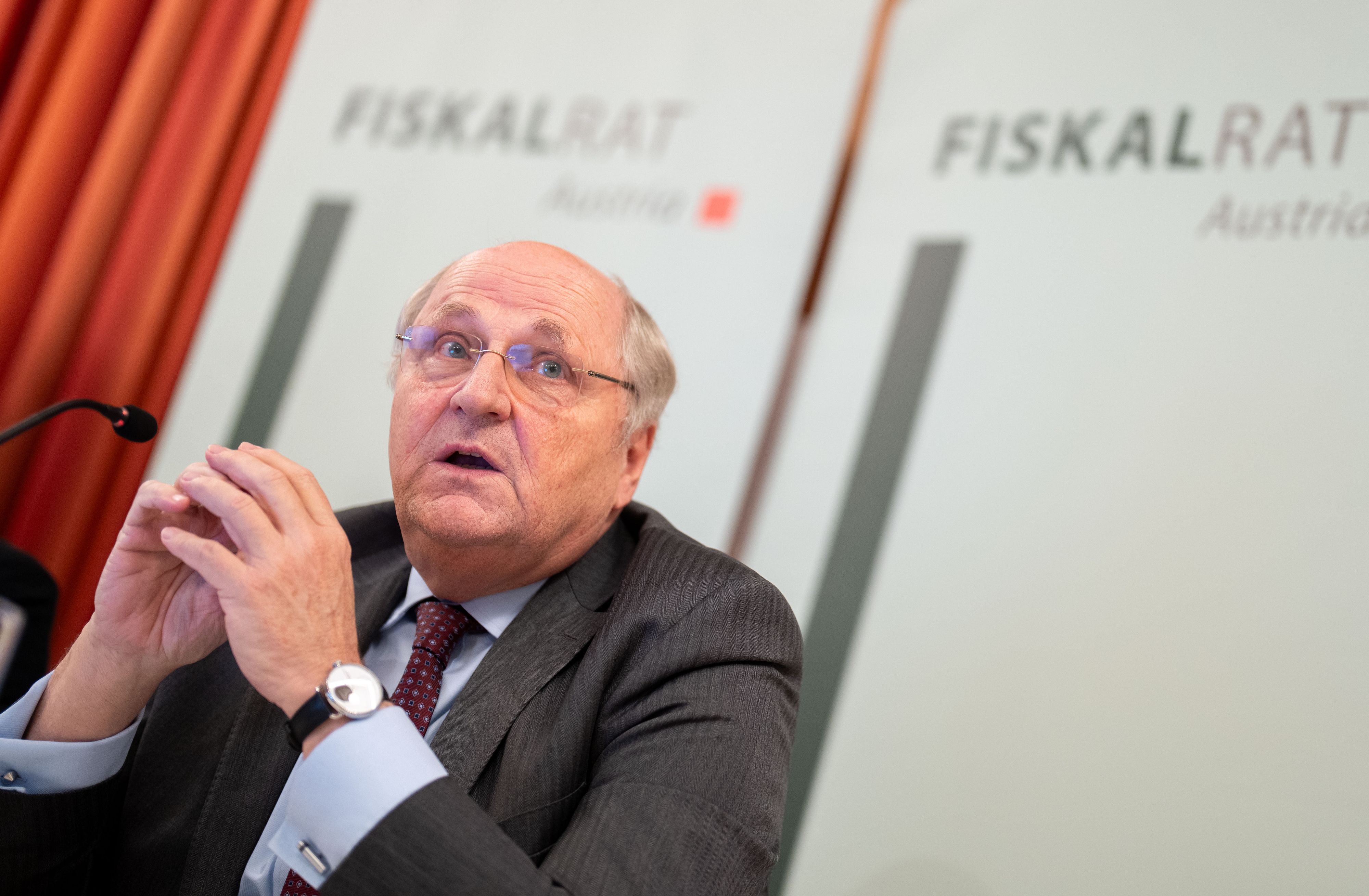 Präsident des Fiskalrates Christoph Badelt während einer Pressekonferenz im Dezember 2023.