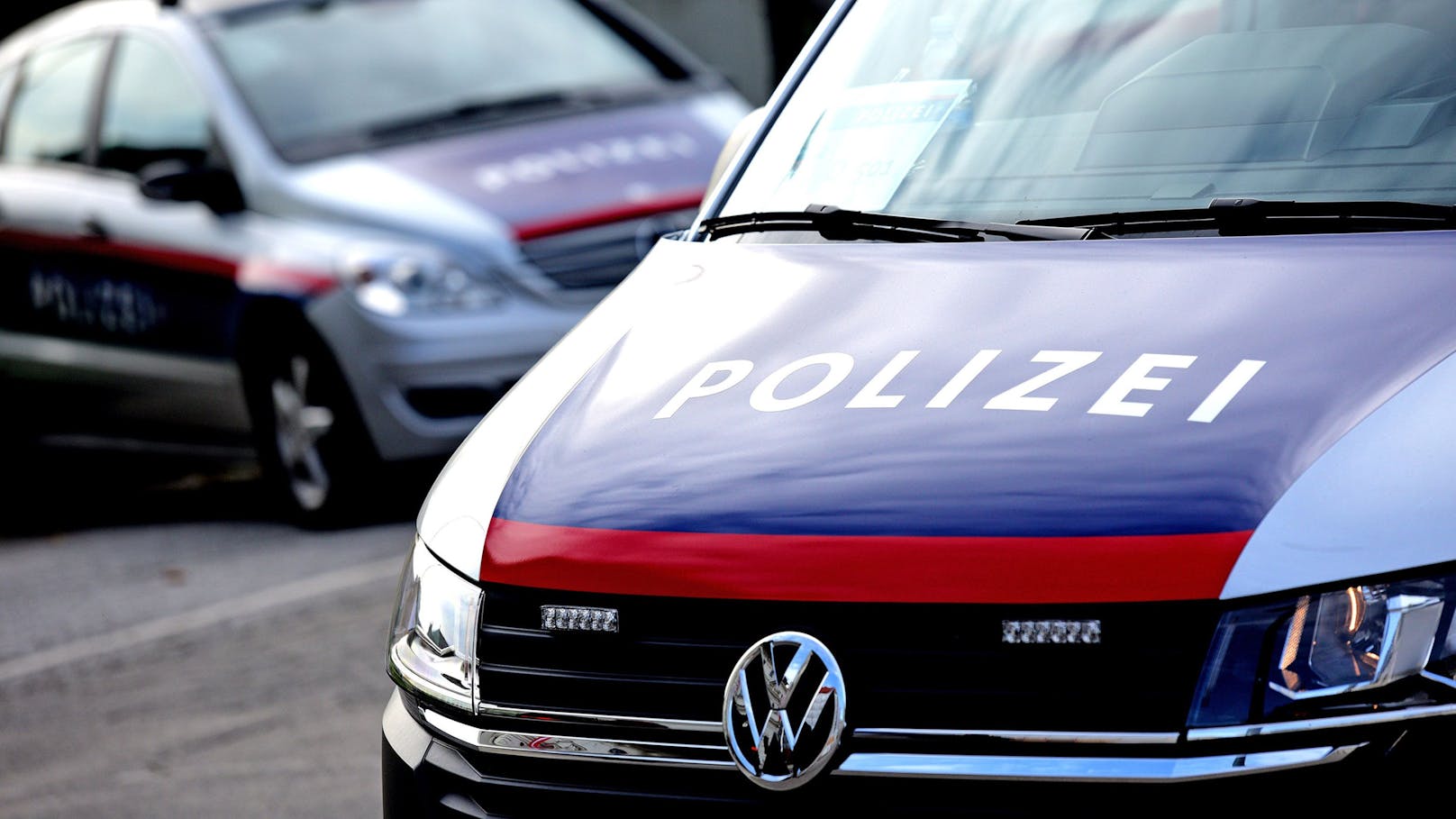 Mann (19) niedergestochen – Polizei fasst 2 Verdächtige