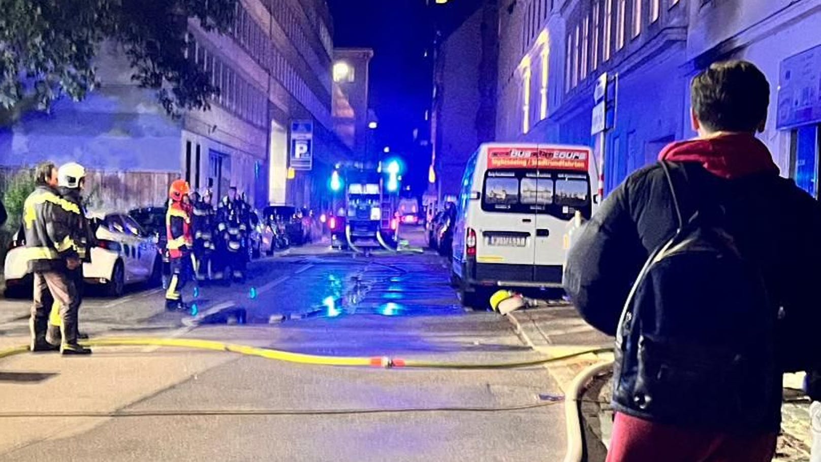 Brand neben Synagoge in Wien – Wohnhaus wurde evakuiert