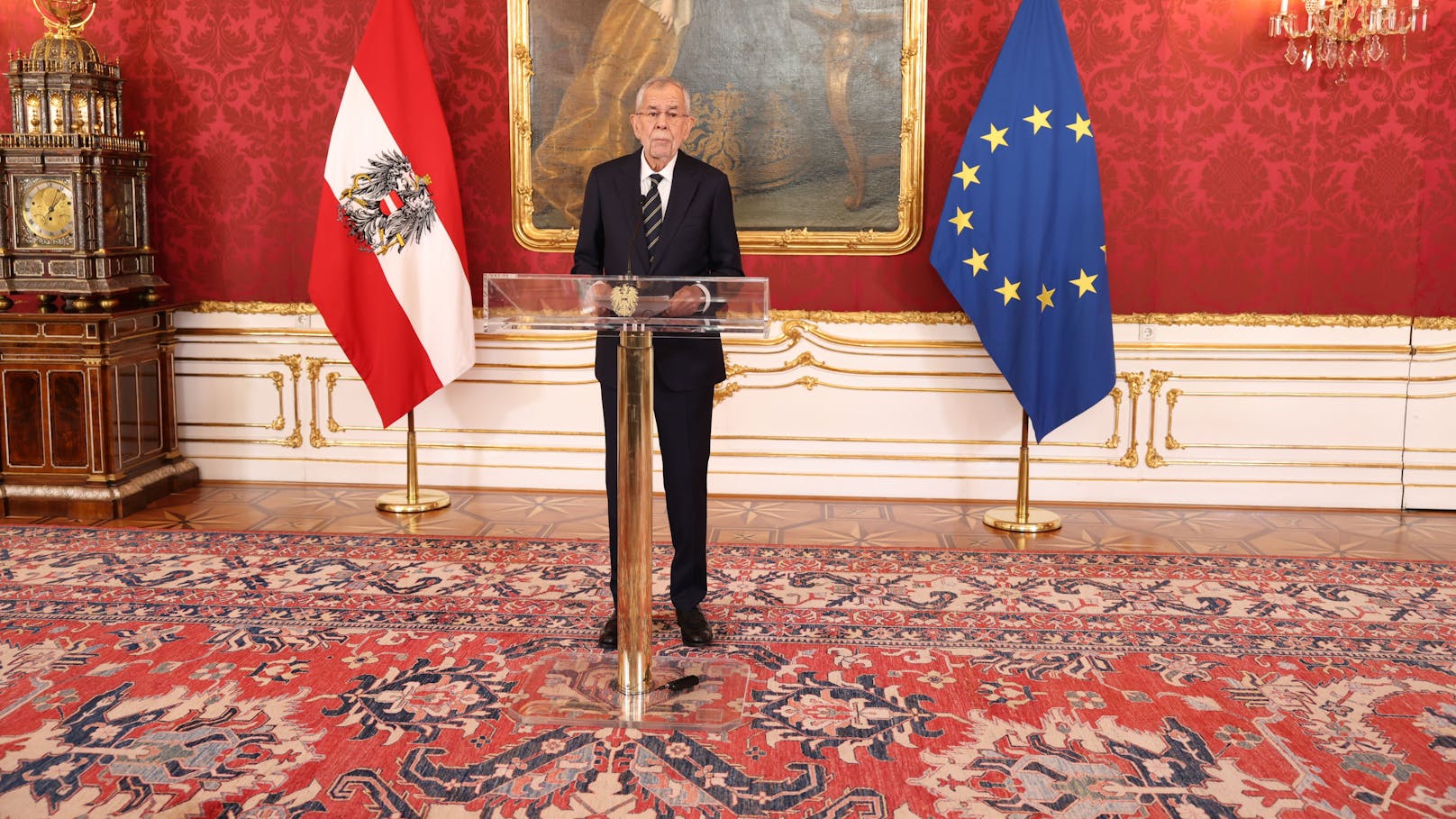 Van der Bellen schickte die Parteichefs von FPÖ, ÖVP und SPÖ "zurück zum Start".....