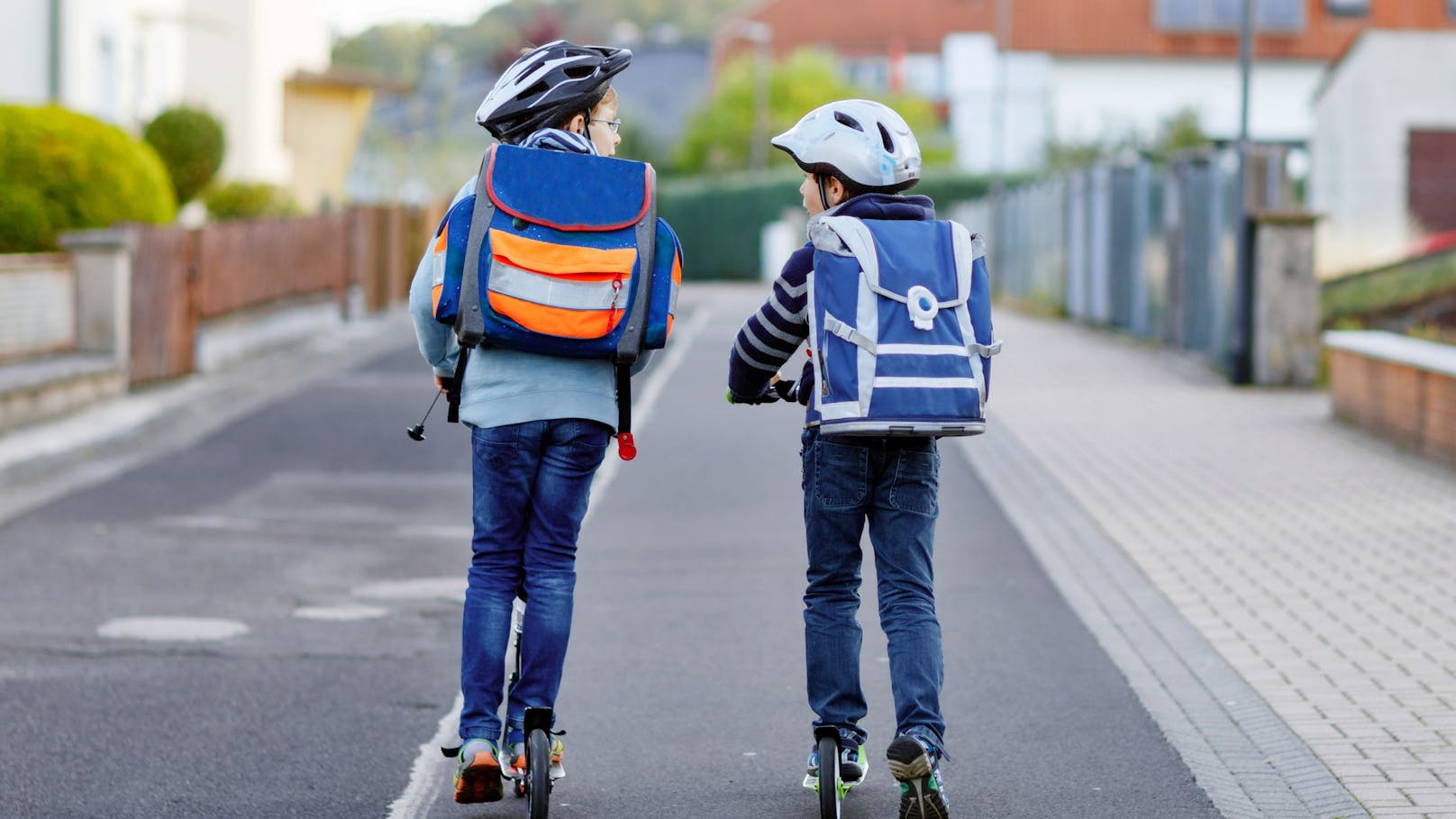 Infos zum sicheren Schulweg für Eltern und Lehrer