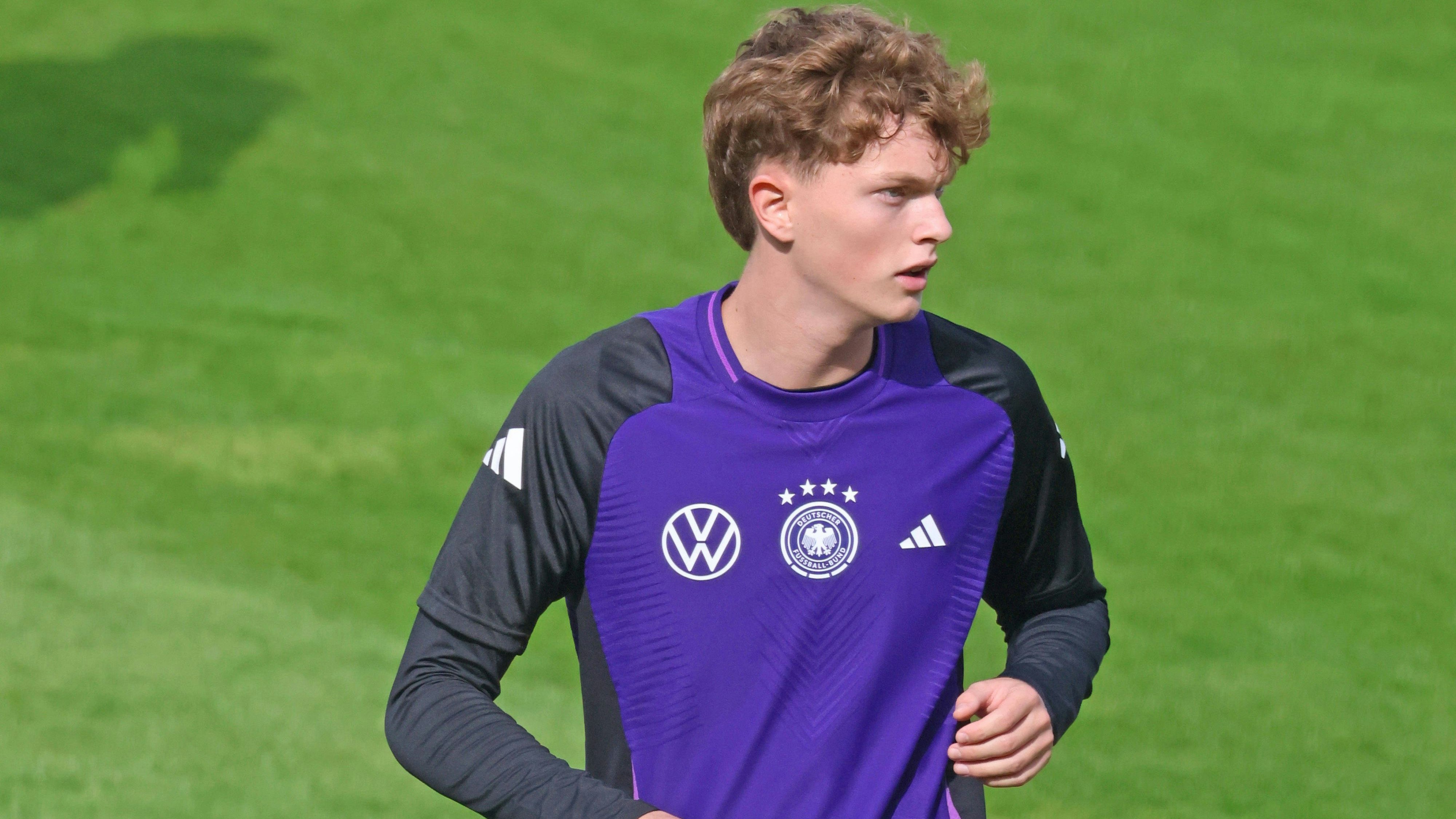 Paul Wanner im Trainingsoutfit von der deutschen Nationalmannschaft.