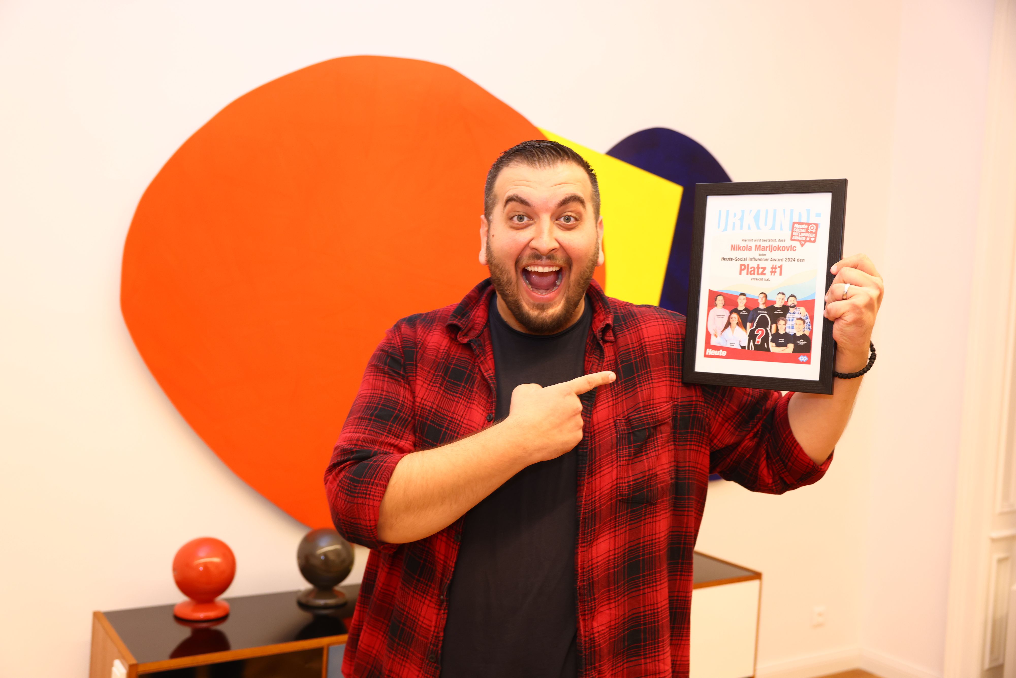 Heute.at - Vollgas zum Star! Fahrlehrer Niko auf der Siegerstraße