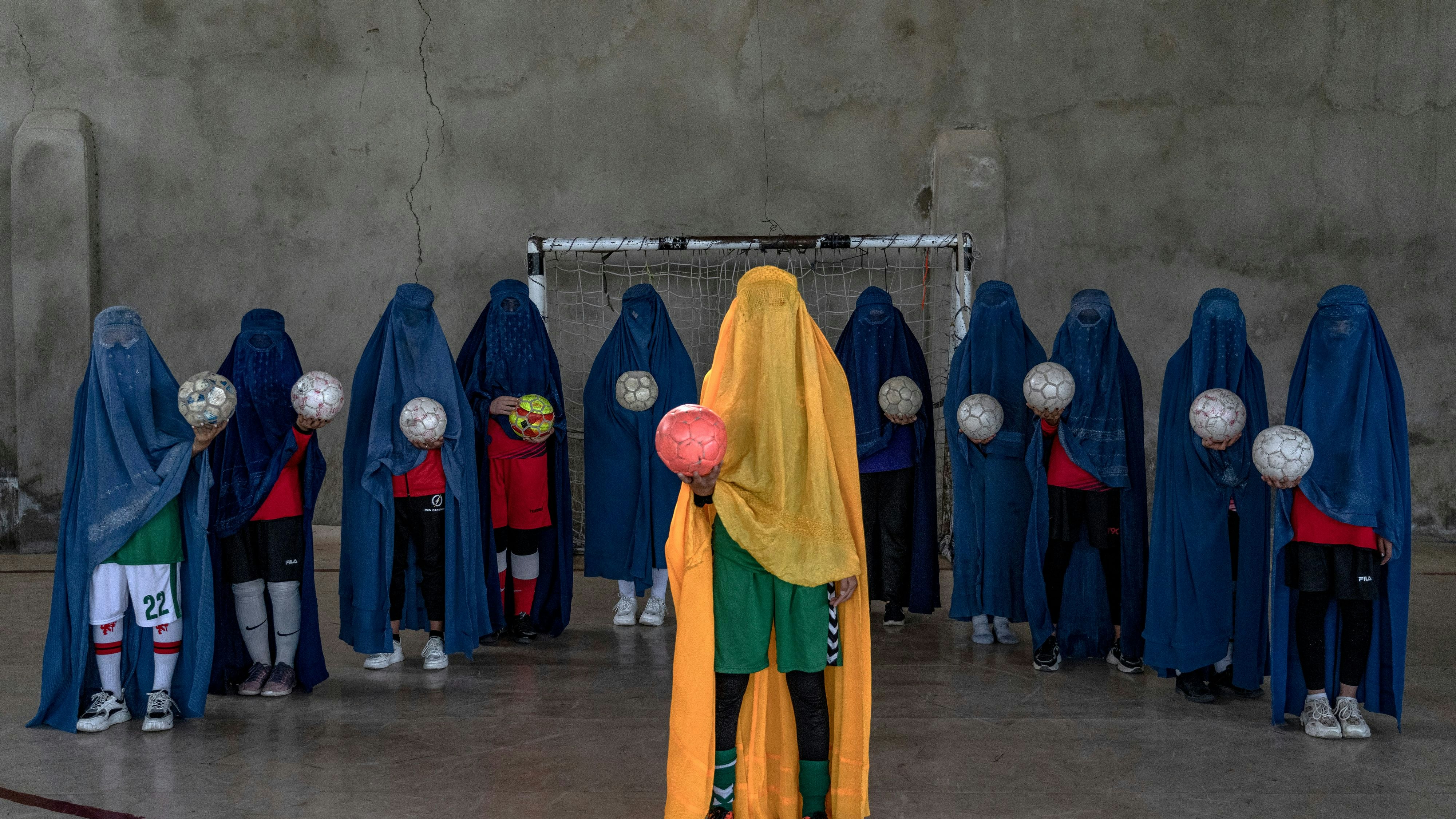 Ein afghanisches Frauenfußballteam in Kabul