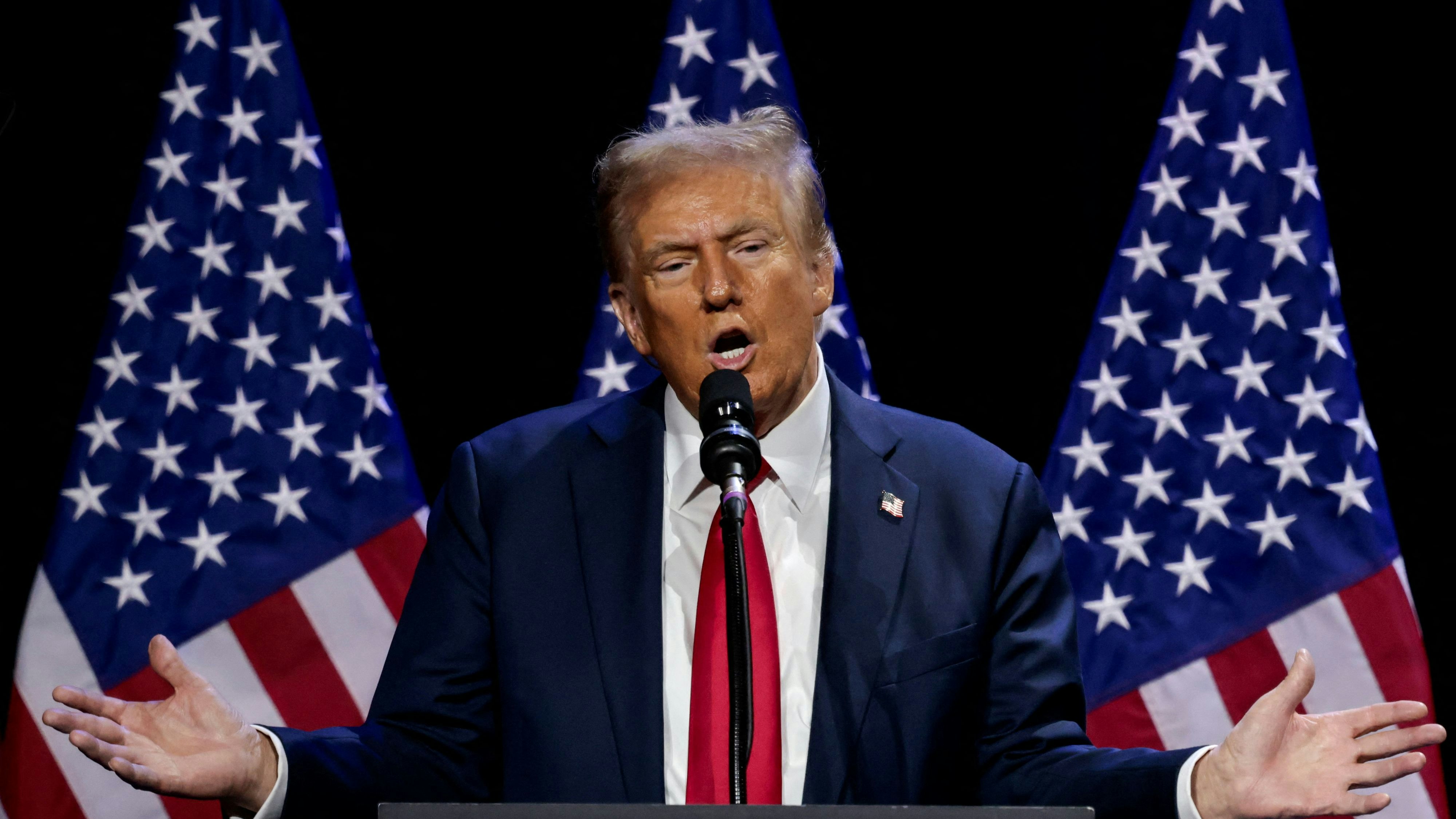 Heute.at - Donald Trump will von TV-Sender 10 Milliarden Dollar