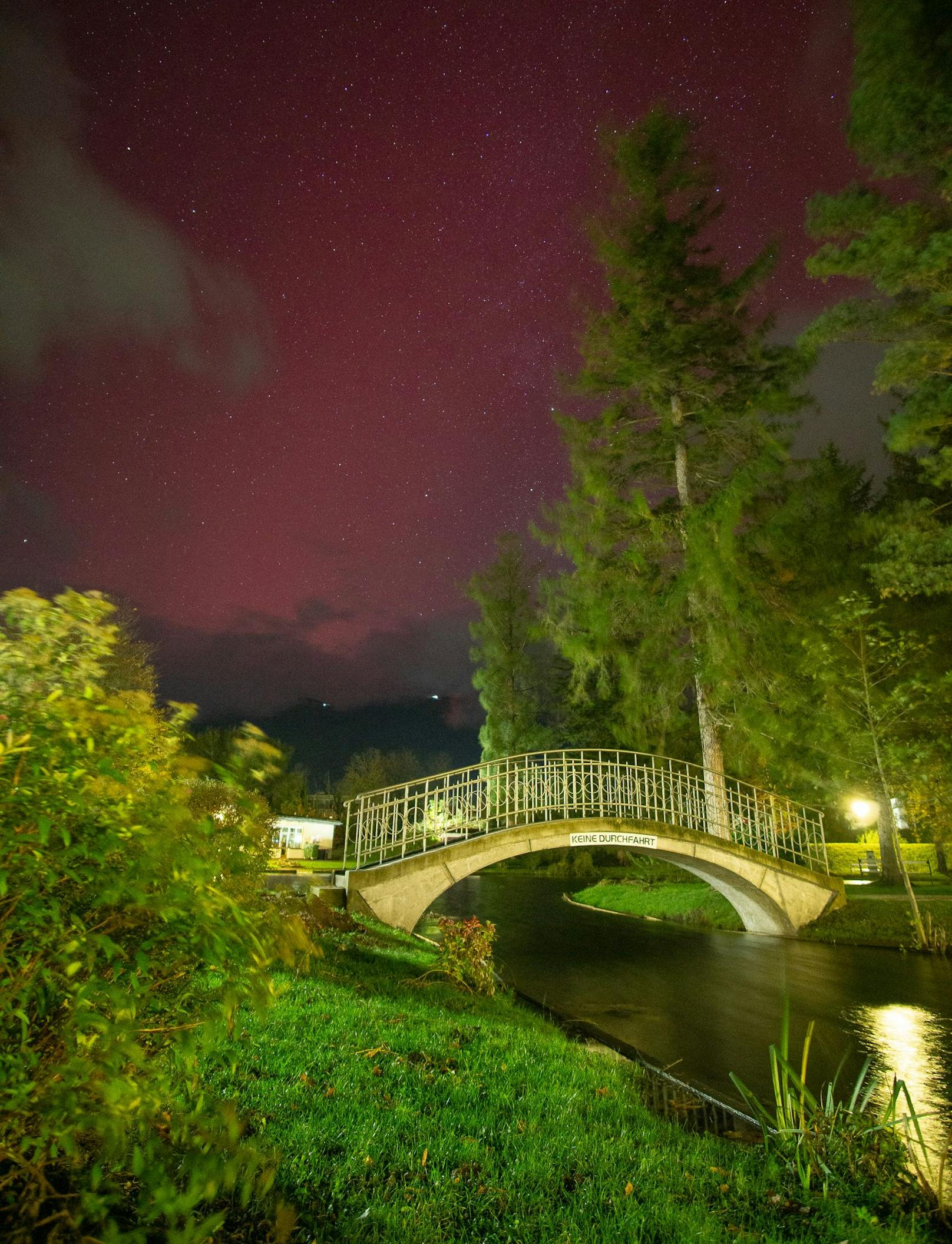 Österreicher erfreuen sich an die Polarlichter in ihrer Region (Raxgebiet).