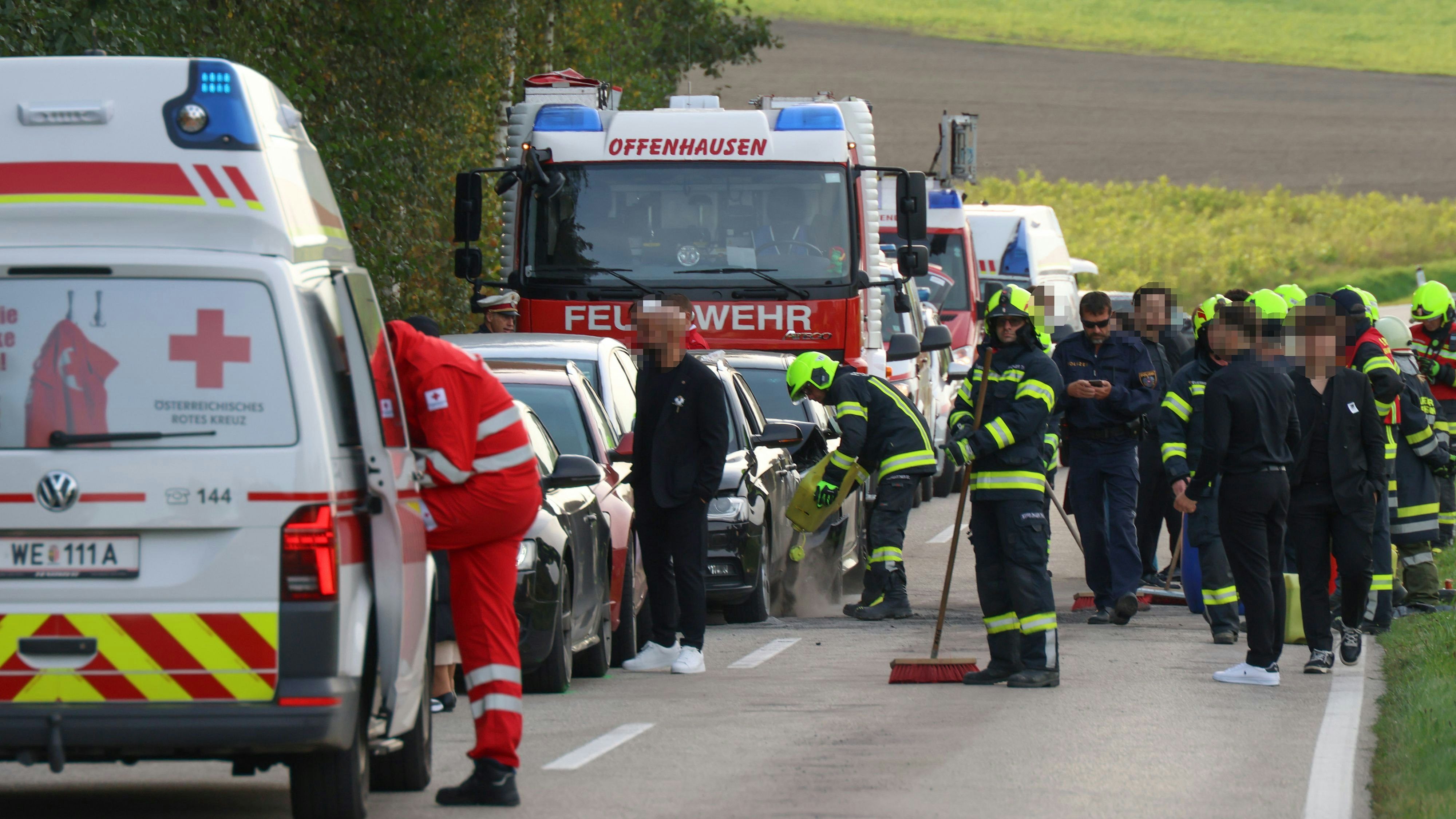 Heute.at - Hochzeitskonvoi endete in Massenkarambolage