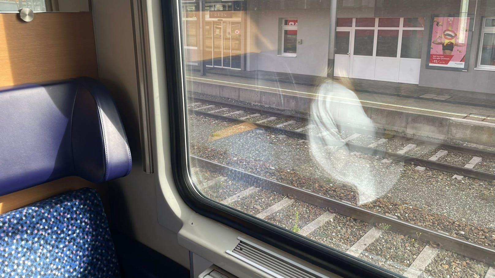 Bombendrohung an Leobner Bahnhof in der Steiermark. Die Serie setzt sich weiter fort.