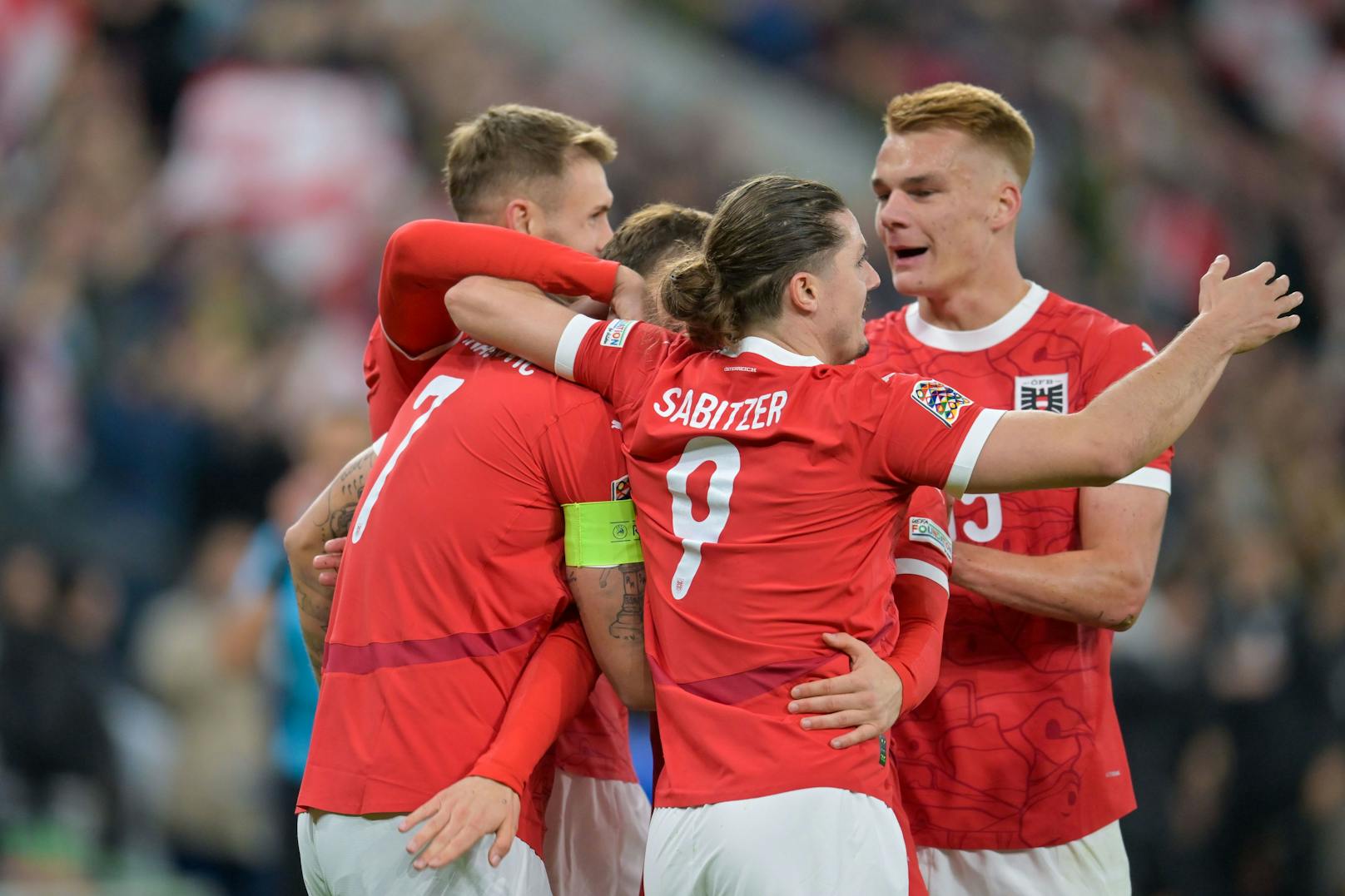 Marcel Sabitzer, Philipp Lienhart und Co. bejubeln Torschütze Marko Arnautovic.